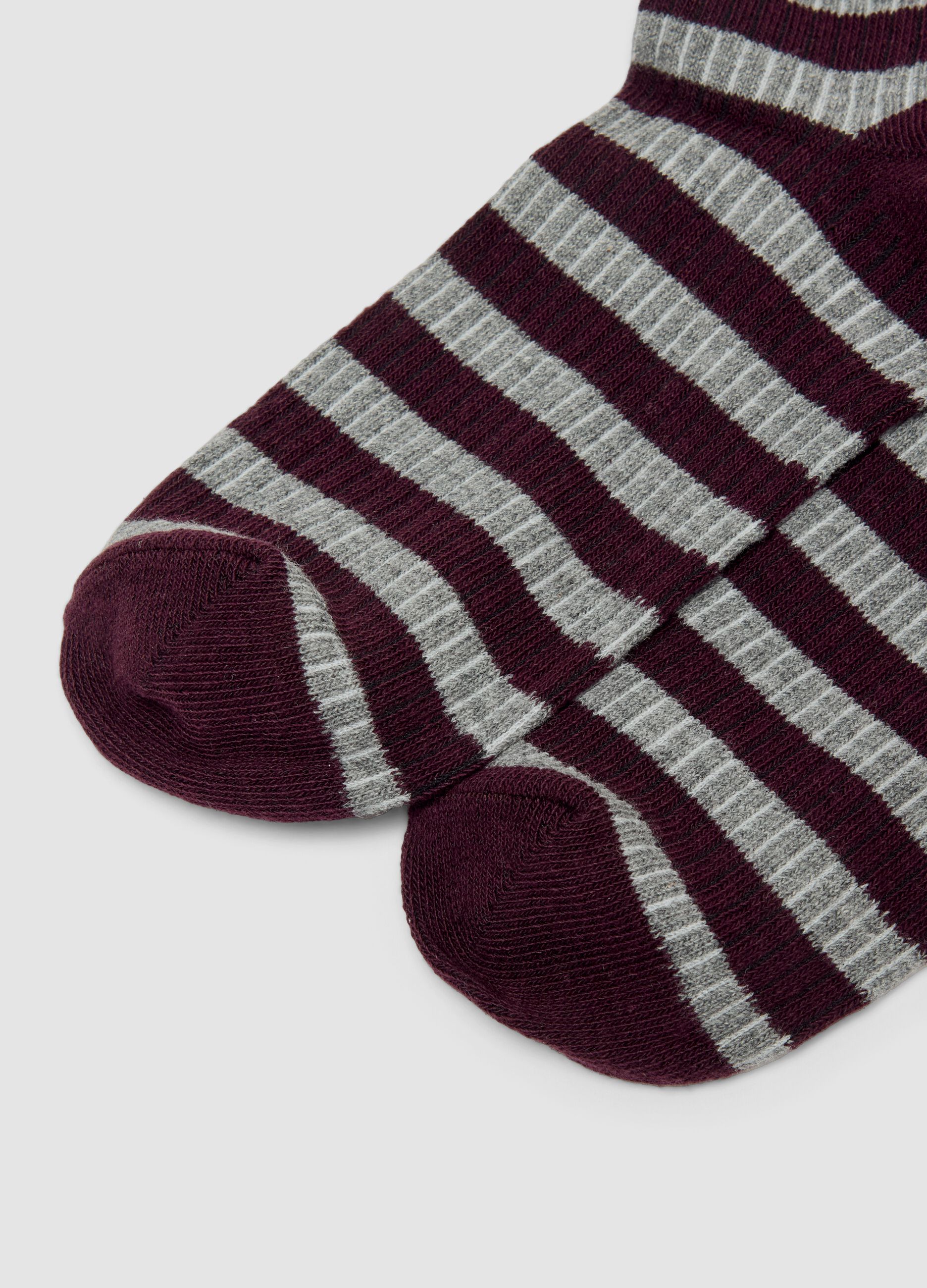 Purple striped socks in stretch organic cotton