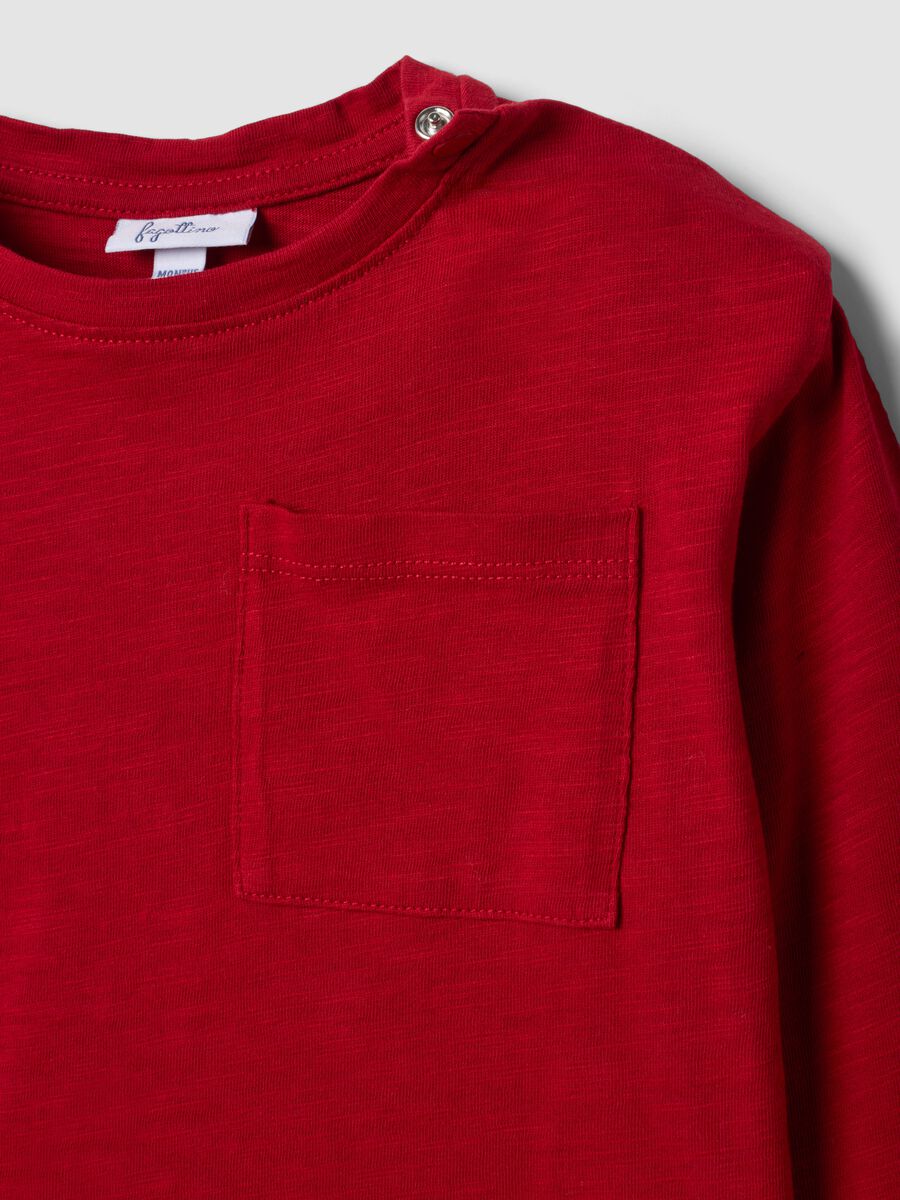 Red pure organic cotton crew-neck T-shirt with chest pocket_3