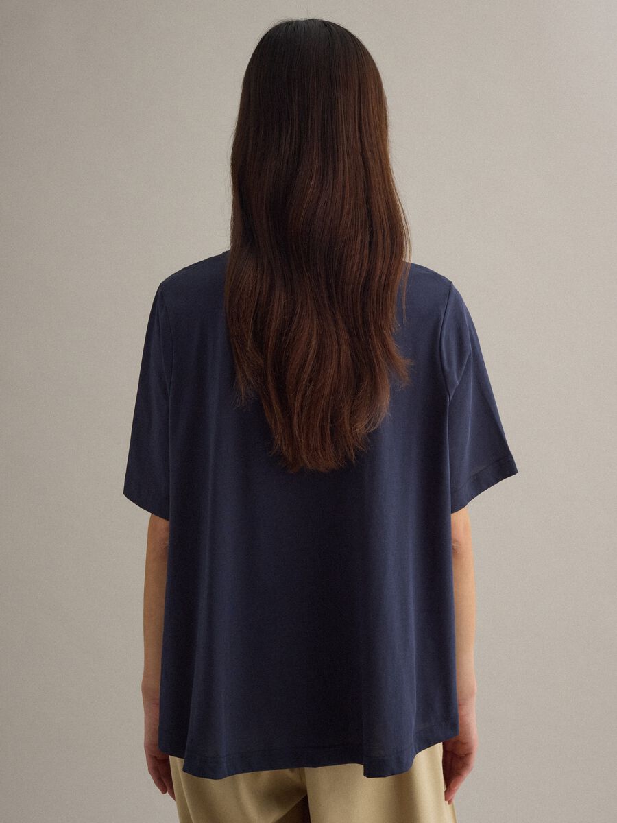 T-shirt a maniche corte in misto cotone blu regular fit_3