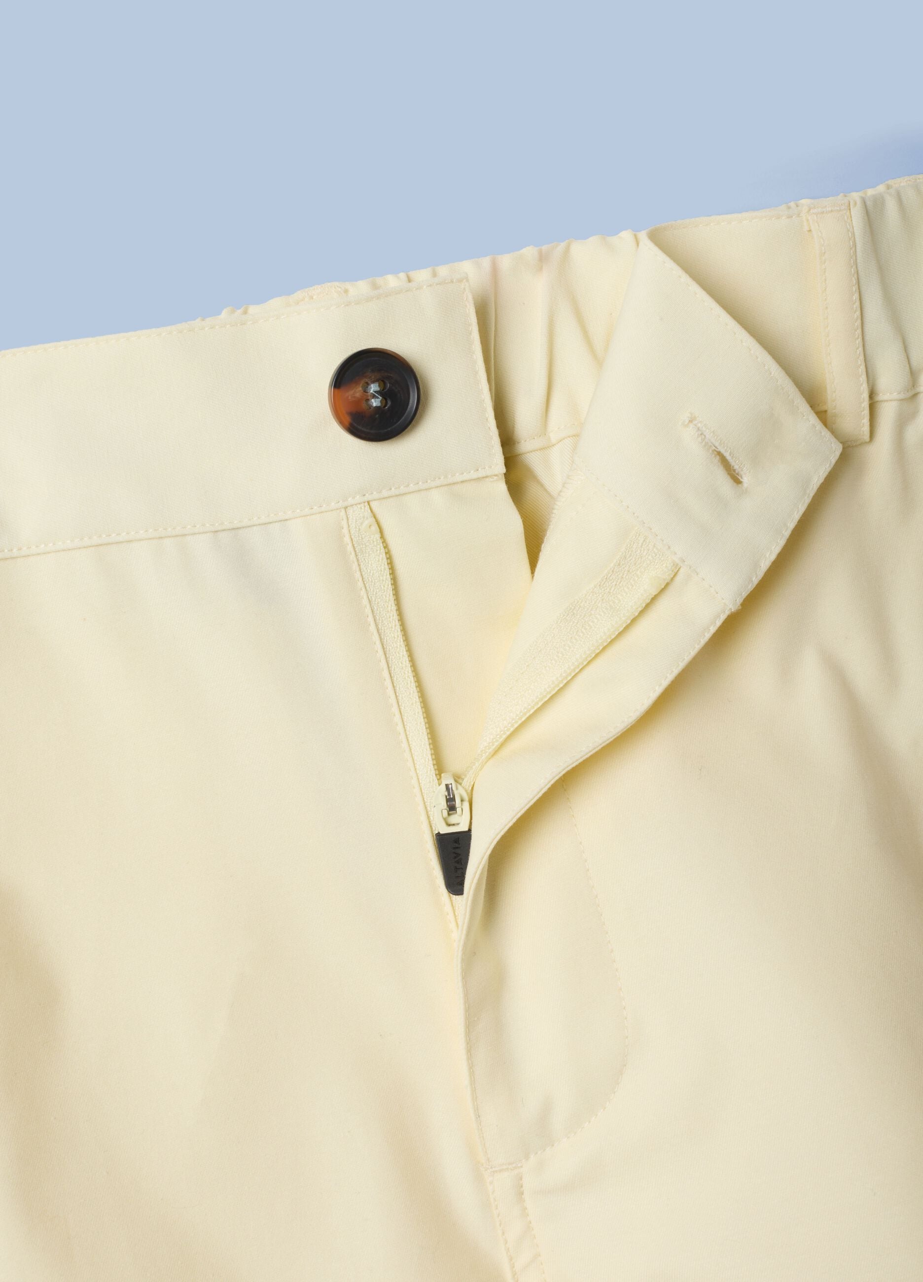 ALTAVIA SAILING yellow pure cotton cargo shorts with elasticated waistband