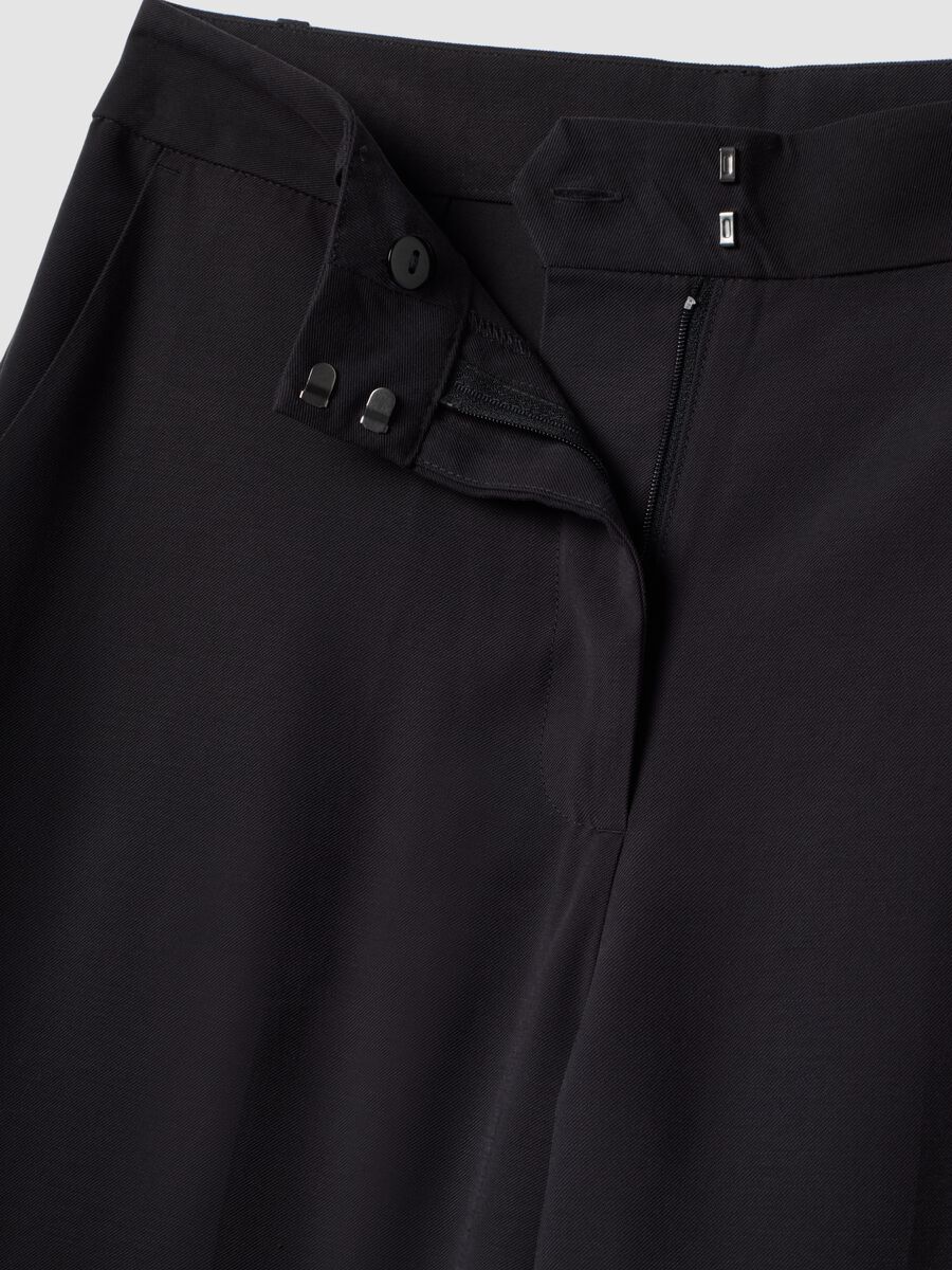 Black viscose-blend straight-leg trousers_5