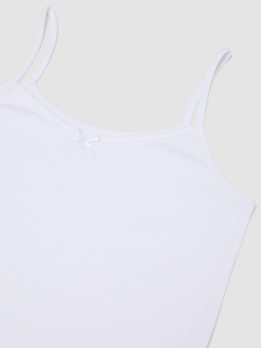 2-pack of white stretch organic cotton vests for girls_2