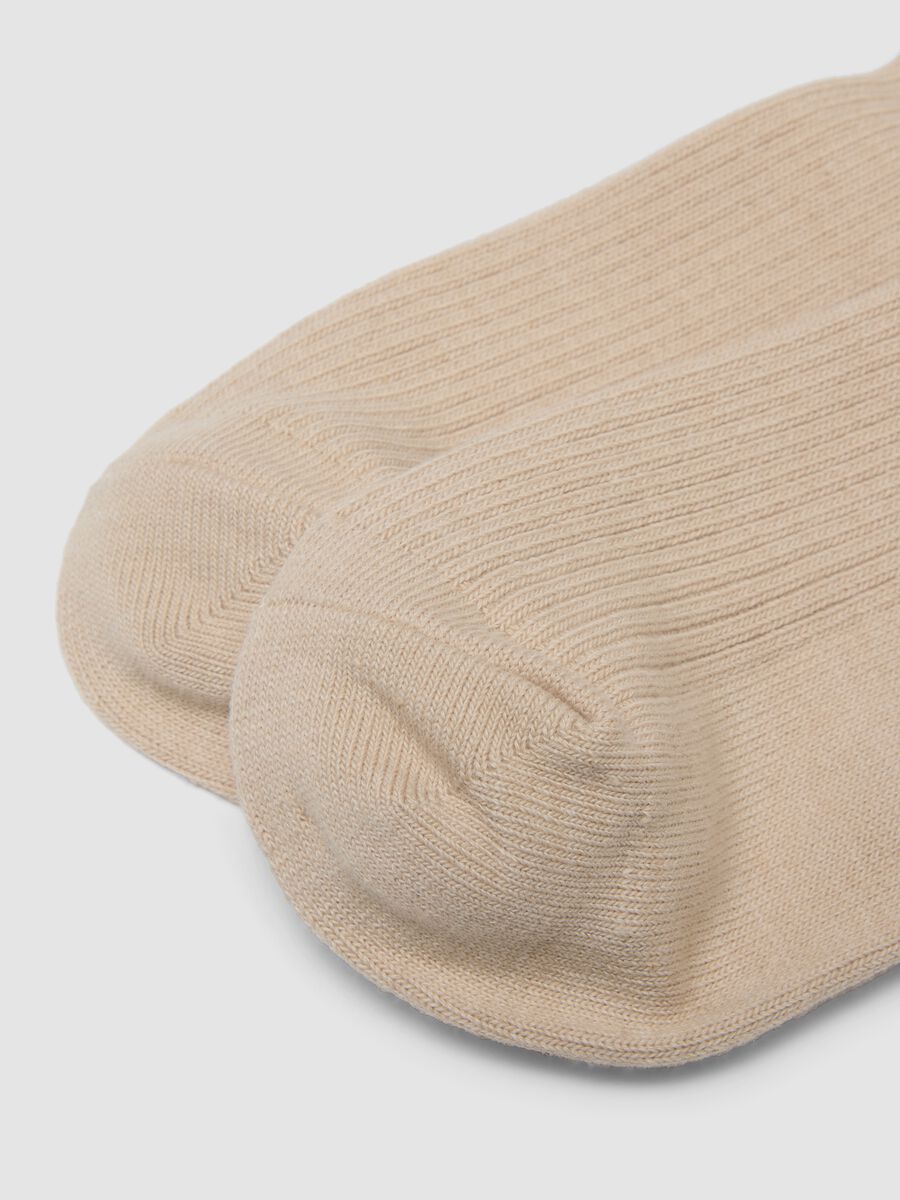 Calzini beige alla caviglia in cotone elasticizzato_2