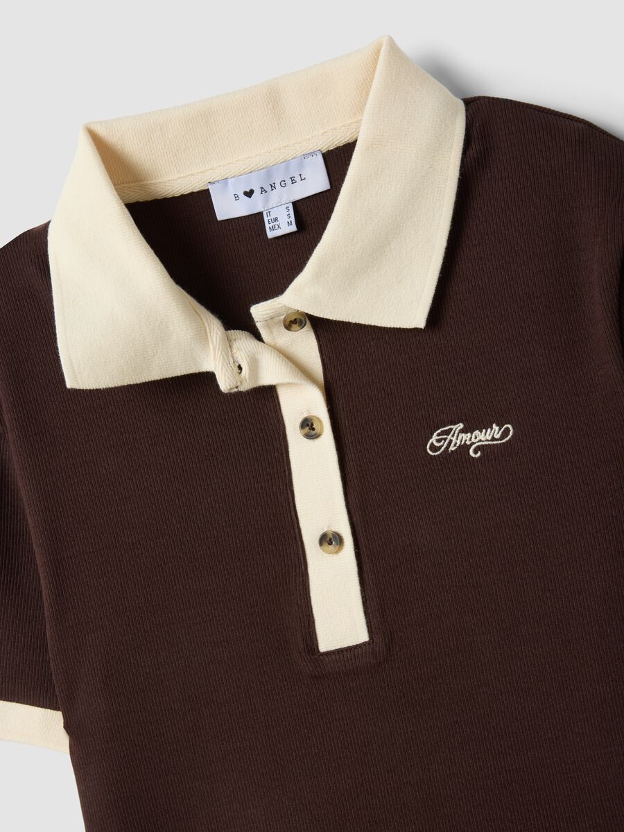 Brown cropped stretch cotton polo with print, regular fit_1