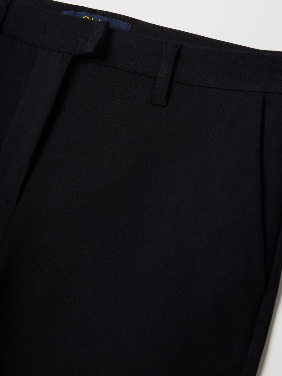 Black slim fit chino trousers_5
