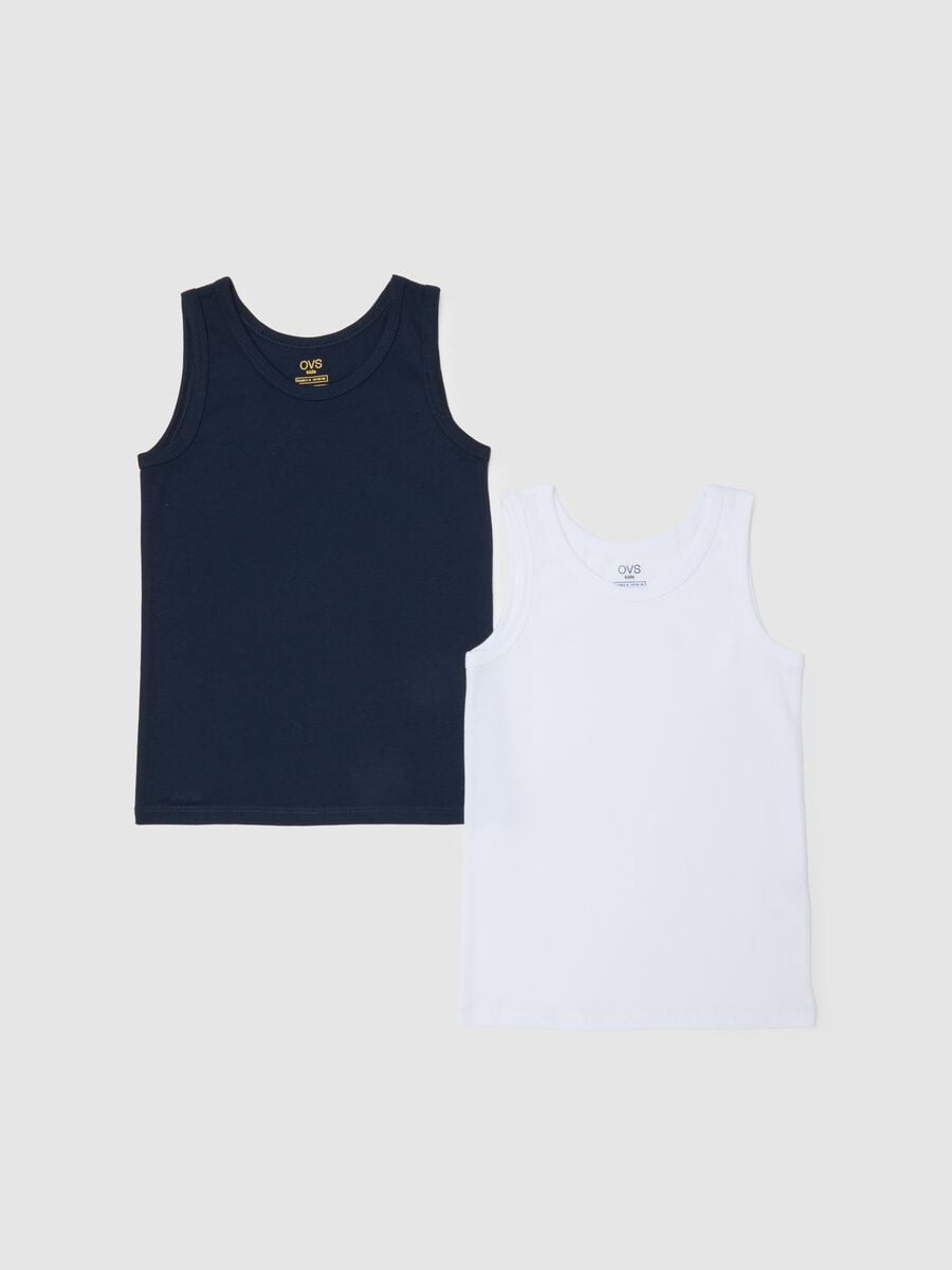 Boys' multicolour pure cotton regular fit tank top twin pack_0