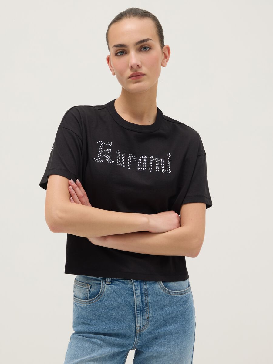 Regular fit black pure cotton T-shirt with Kuromi print and rhinestones_0