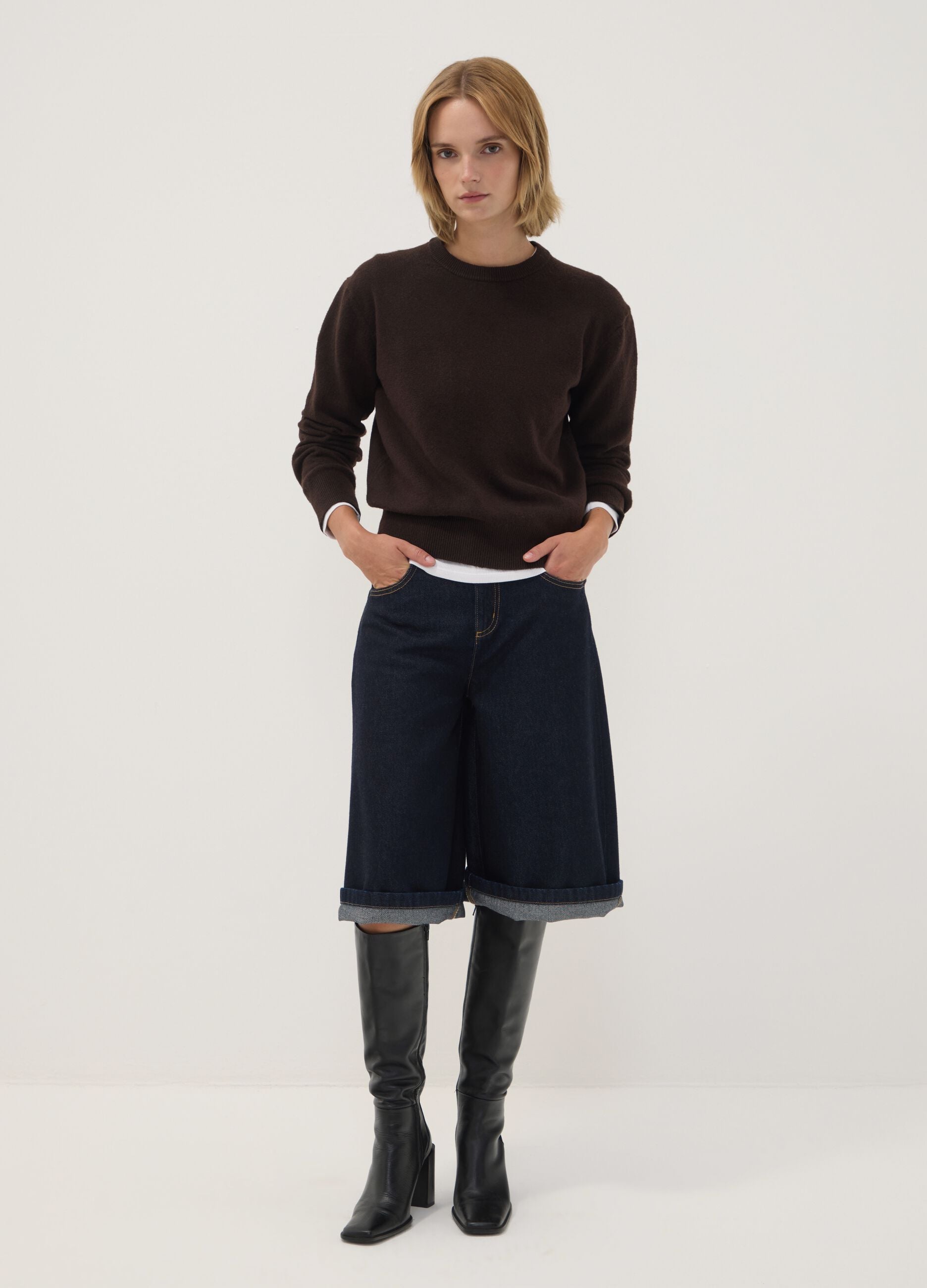 Brown stretch wool crew-neck jumper
