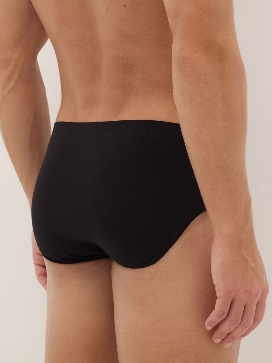Pack of black stretch cotton regular fit briefs_2