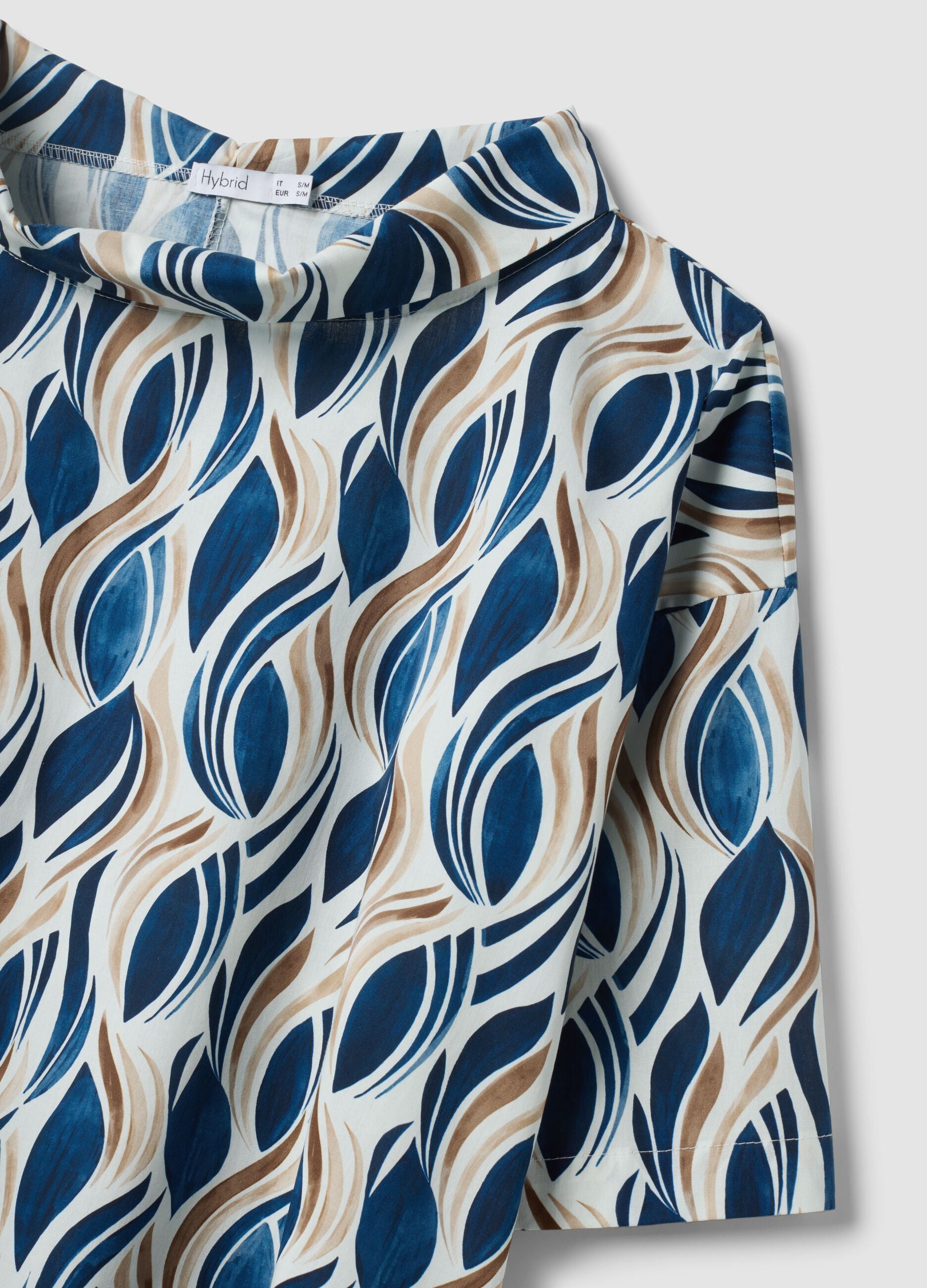 Multicoloured stretch cotton top with soft collar