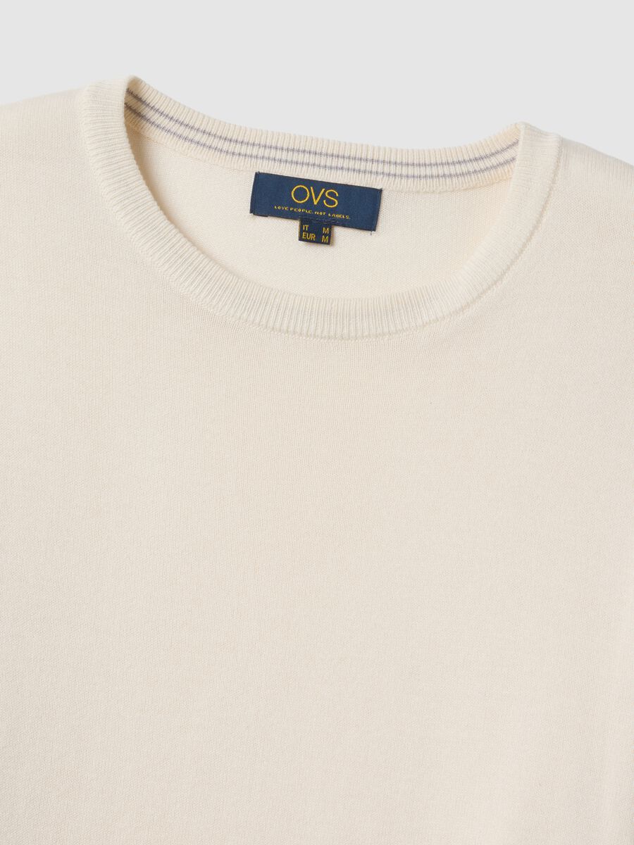 Beige crew-neck cotton blend pullover regular fit_5
