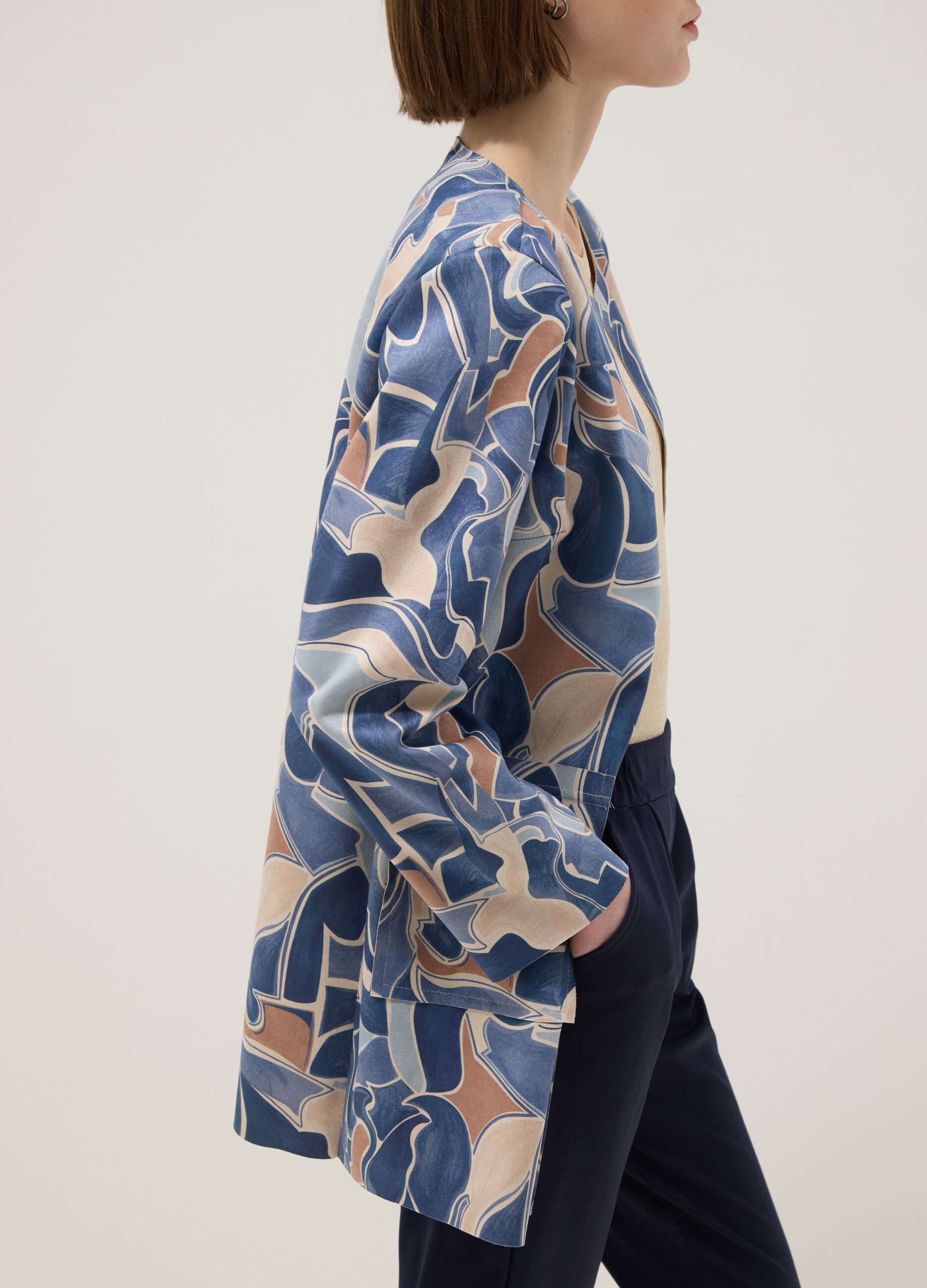 Multicolour lightweight regular fit jacket with pattern