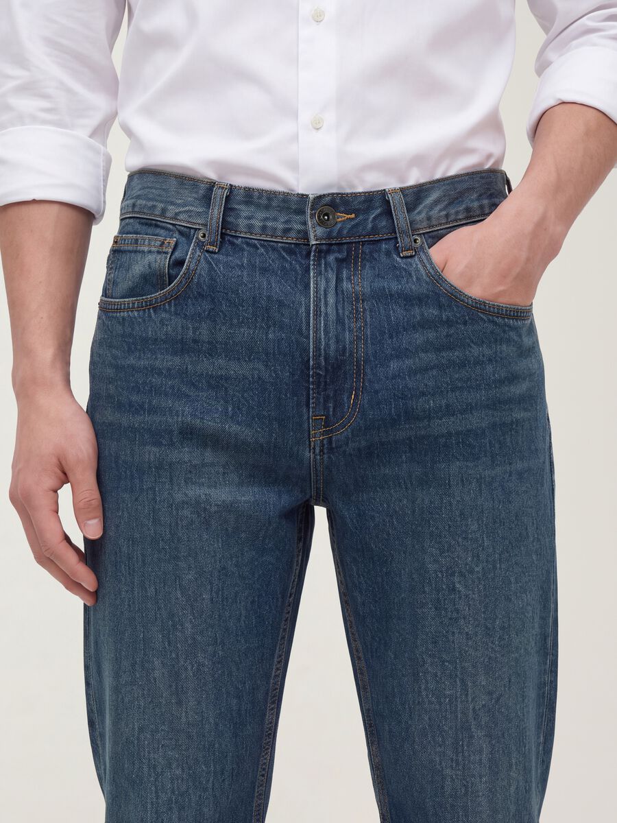 Blue denim straight-fit jeans in pure cotton_4
