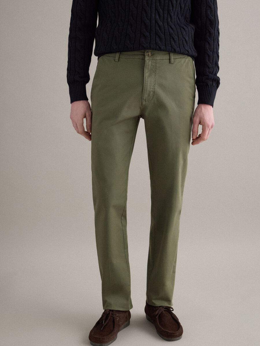 Pantaloni chino verde in cotone elasticizzato slim fit_2