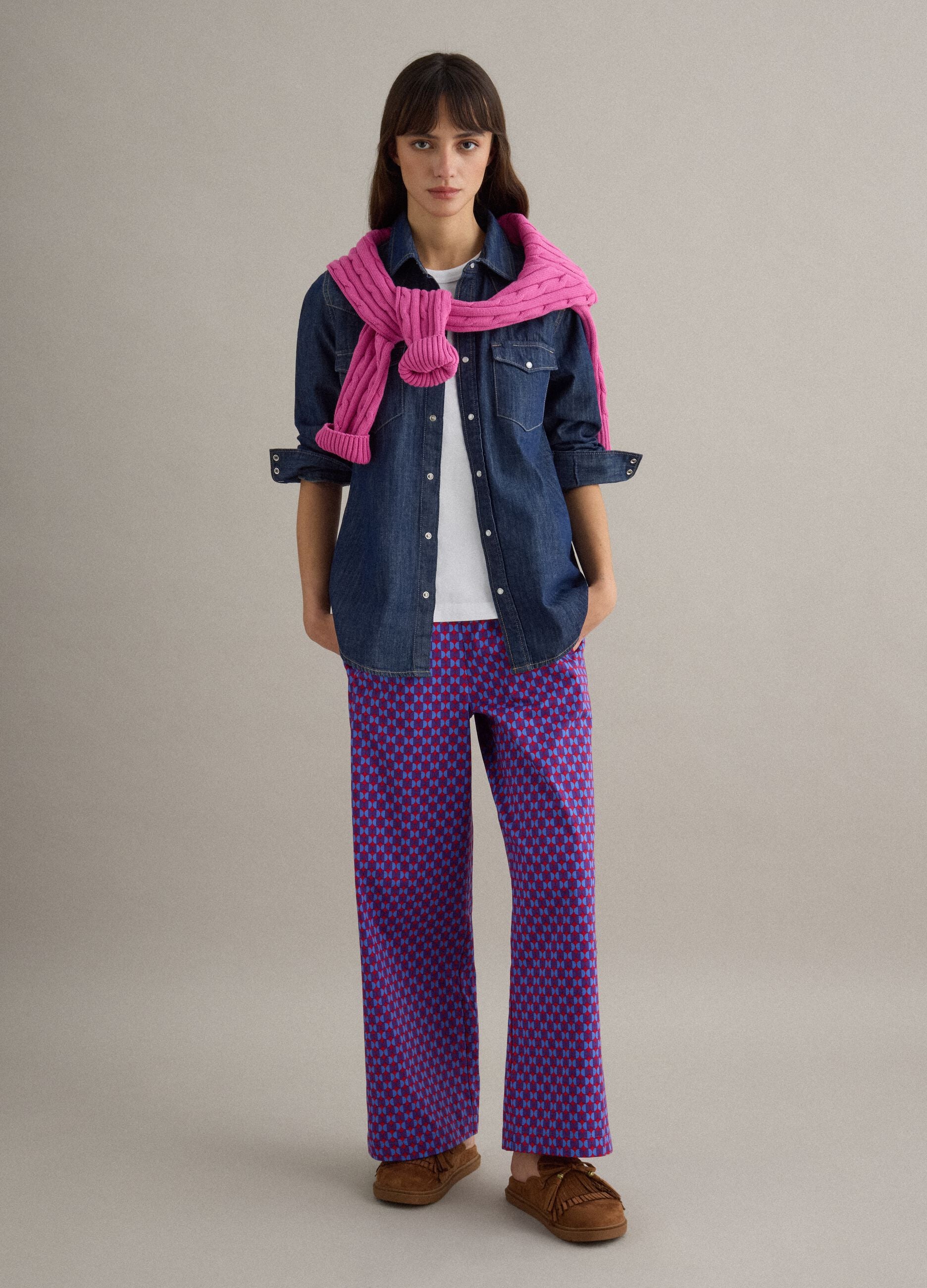 Multicoloured regular fit stretch cotton trousers with print