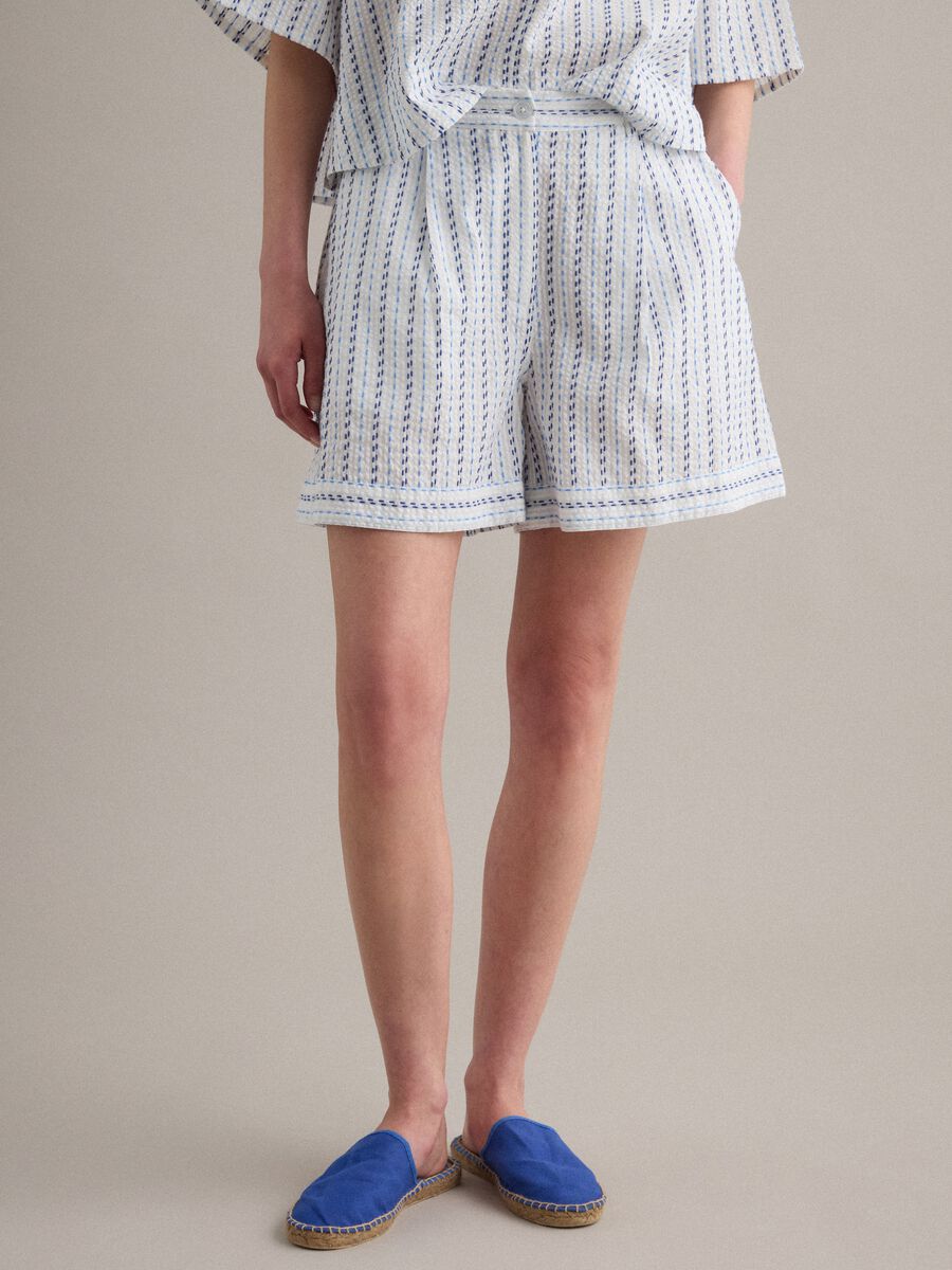 Shorts bianchi in puro cotone a righe_2