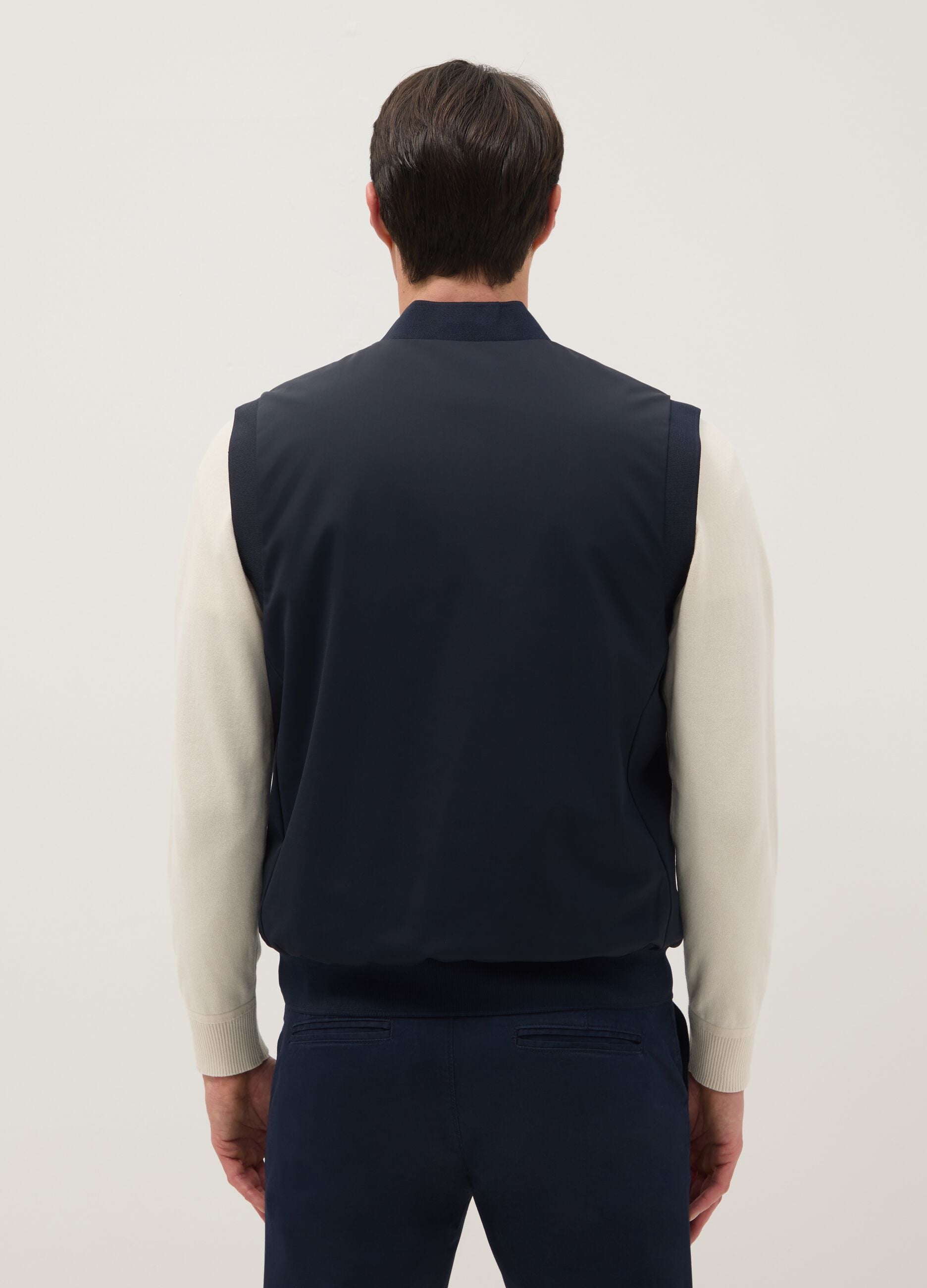 Gilet blu regular fit con zip integrale