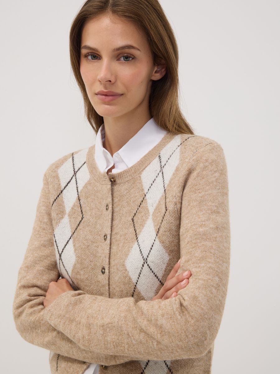 Beige jacquard stretch wool crew-neck cardigan, regular fit_2