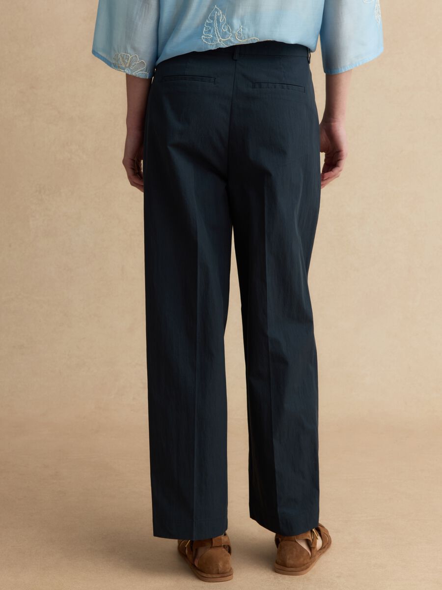 Blue cotton blend straight fit trousers_2
