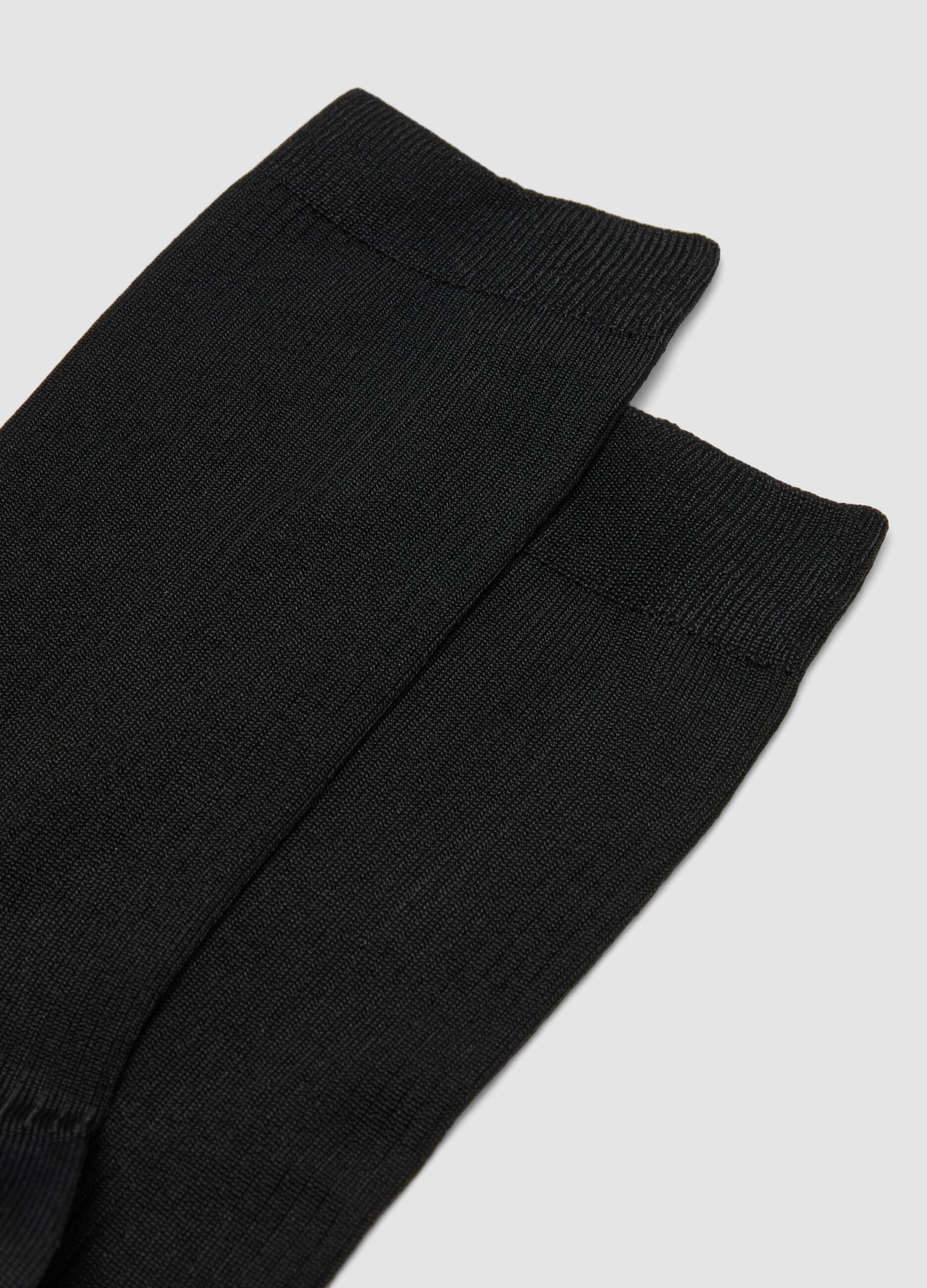 Long black stretch viscose socks