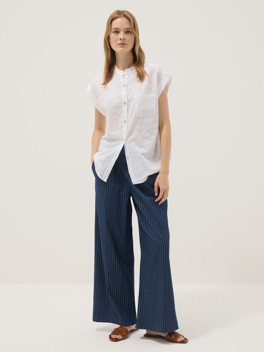 Camicia bianca in puro cotone con ricami_1