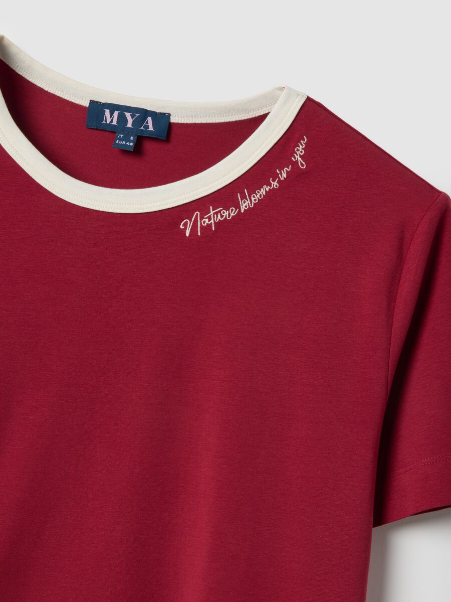 Red regular fit stretch cotton t-shirt with embroidered phrase_5