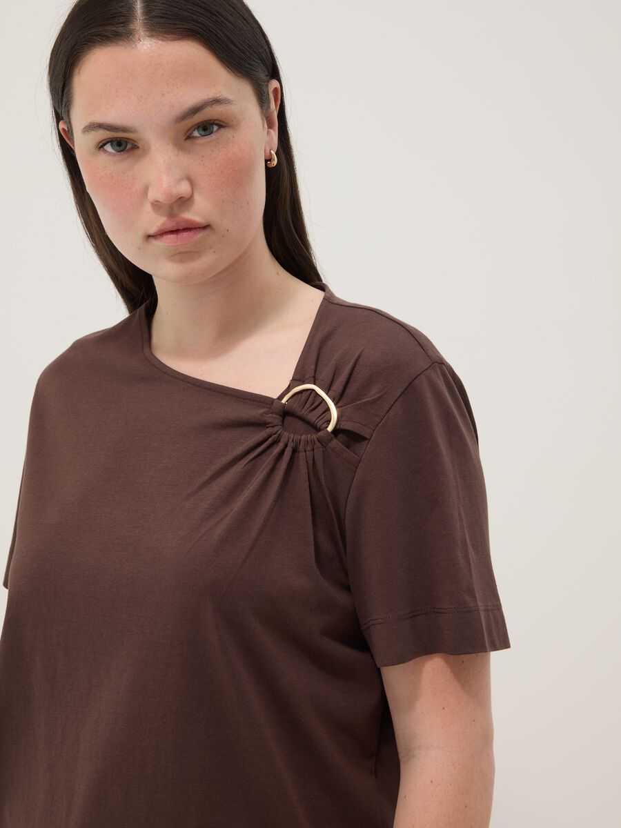 Brown pure cotton T-shirt with ring detail_2