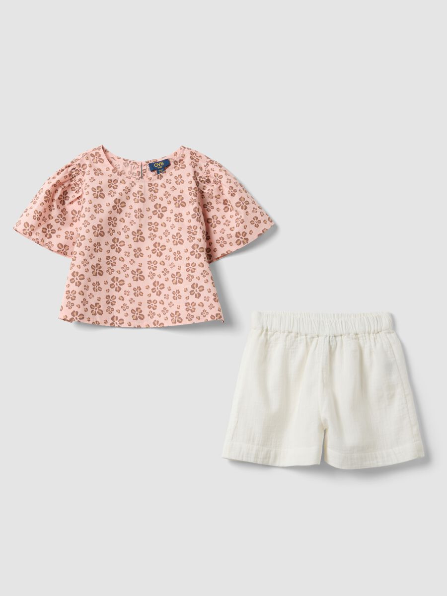 Pink pure cotton set with printed blouse and shorts_0
