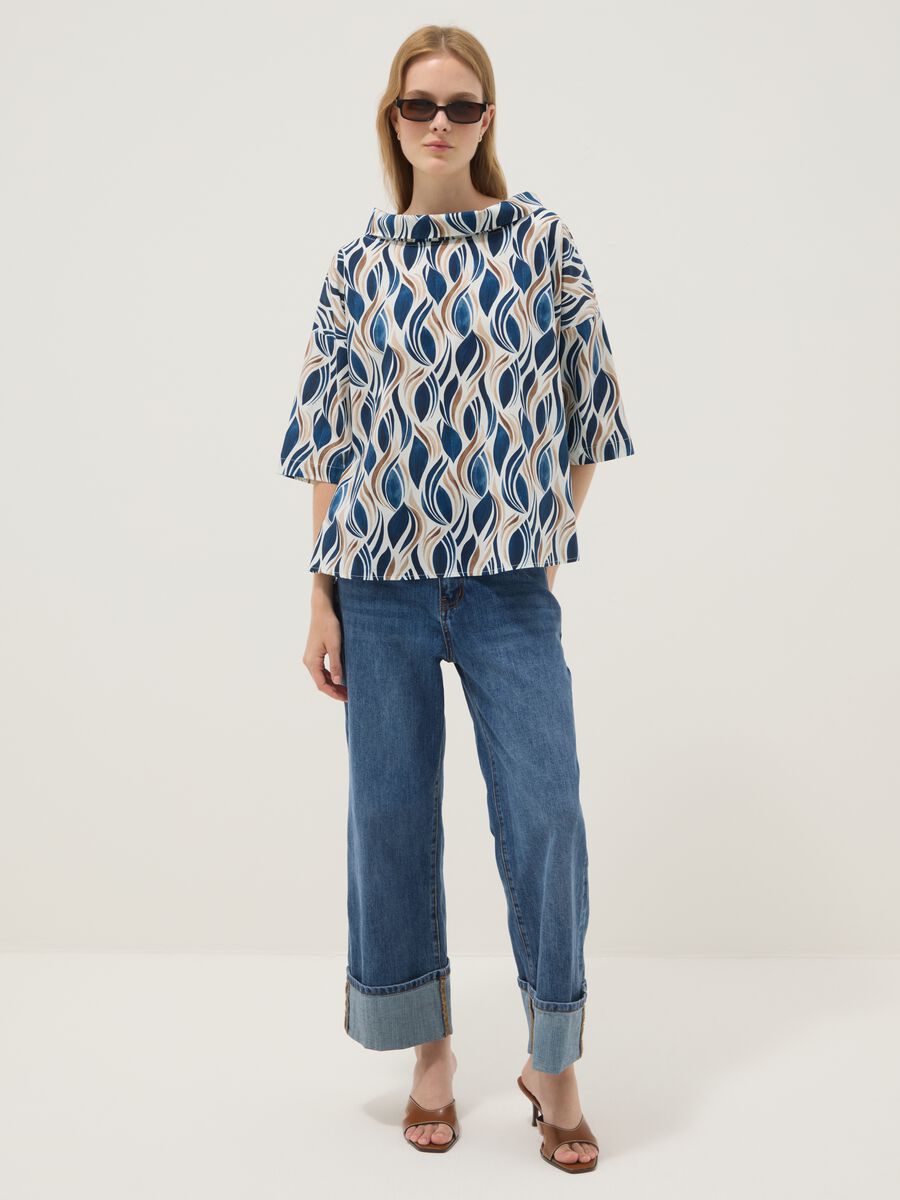 Multicoloured stretch cotton top with soft collar_2