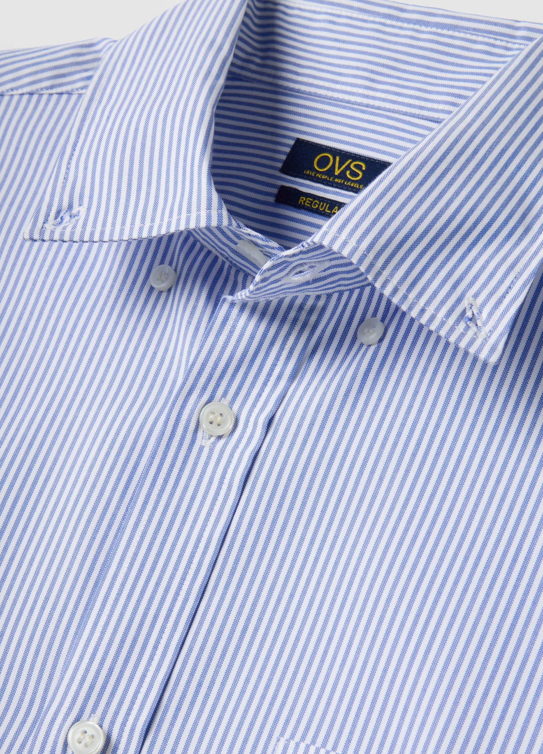 Camicia a righe regular fit in tessuto Coolmax&reg; easy iron