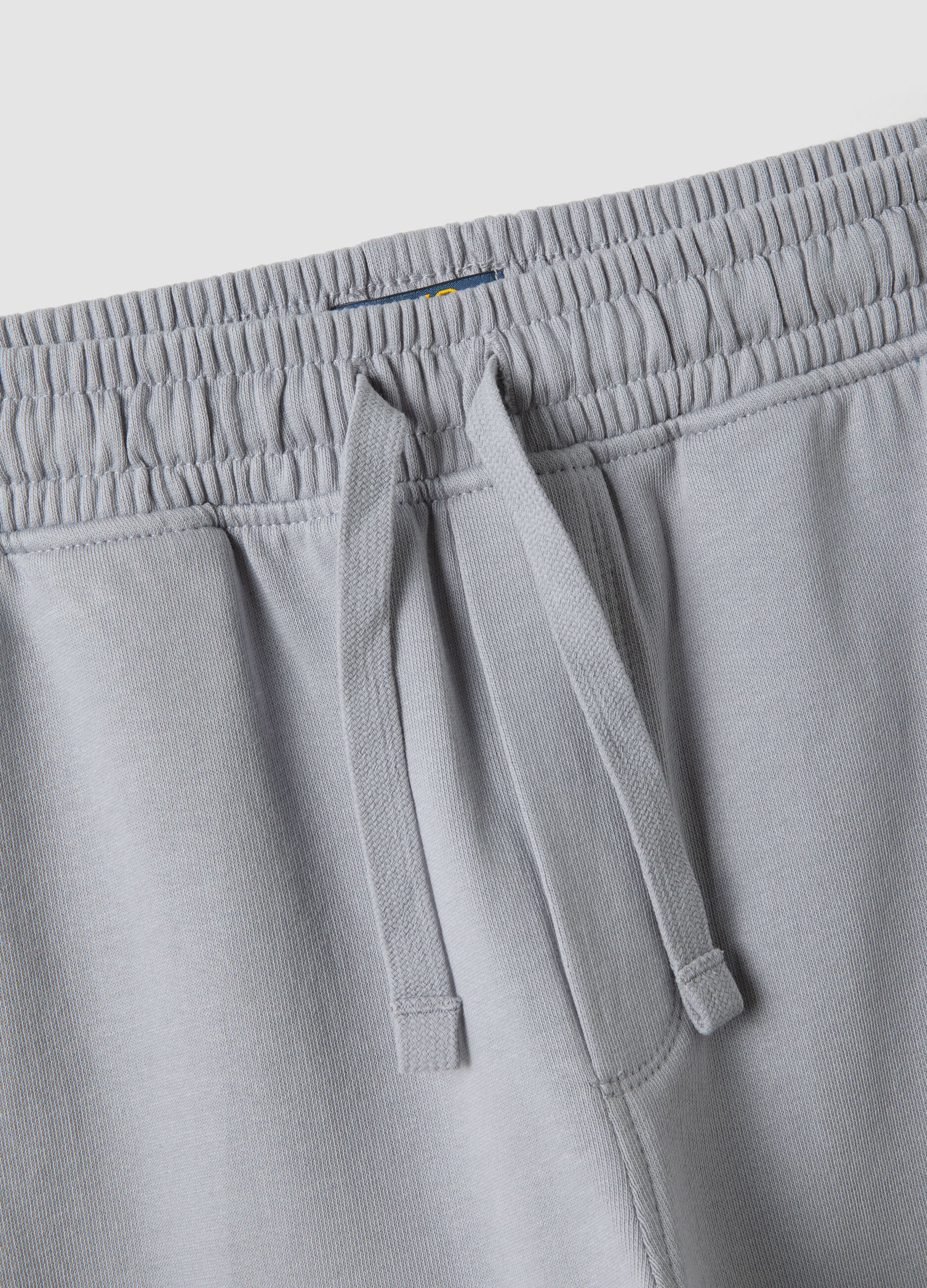 Grey organic cotton joggers with cargo pockets for boys