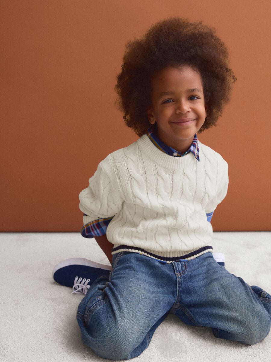 White pure cotton cable-knit oversized jumper for boys_0