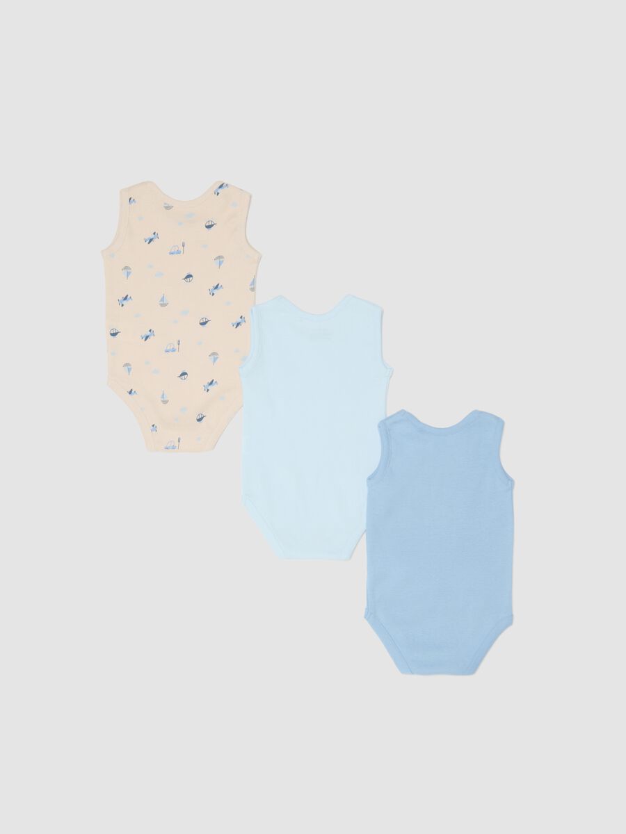 Three-pack sleeveless bodysuits in multicolour pure cotton for newborns_1