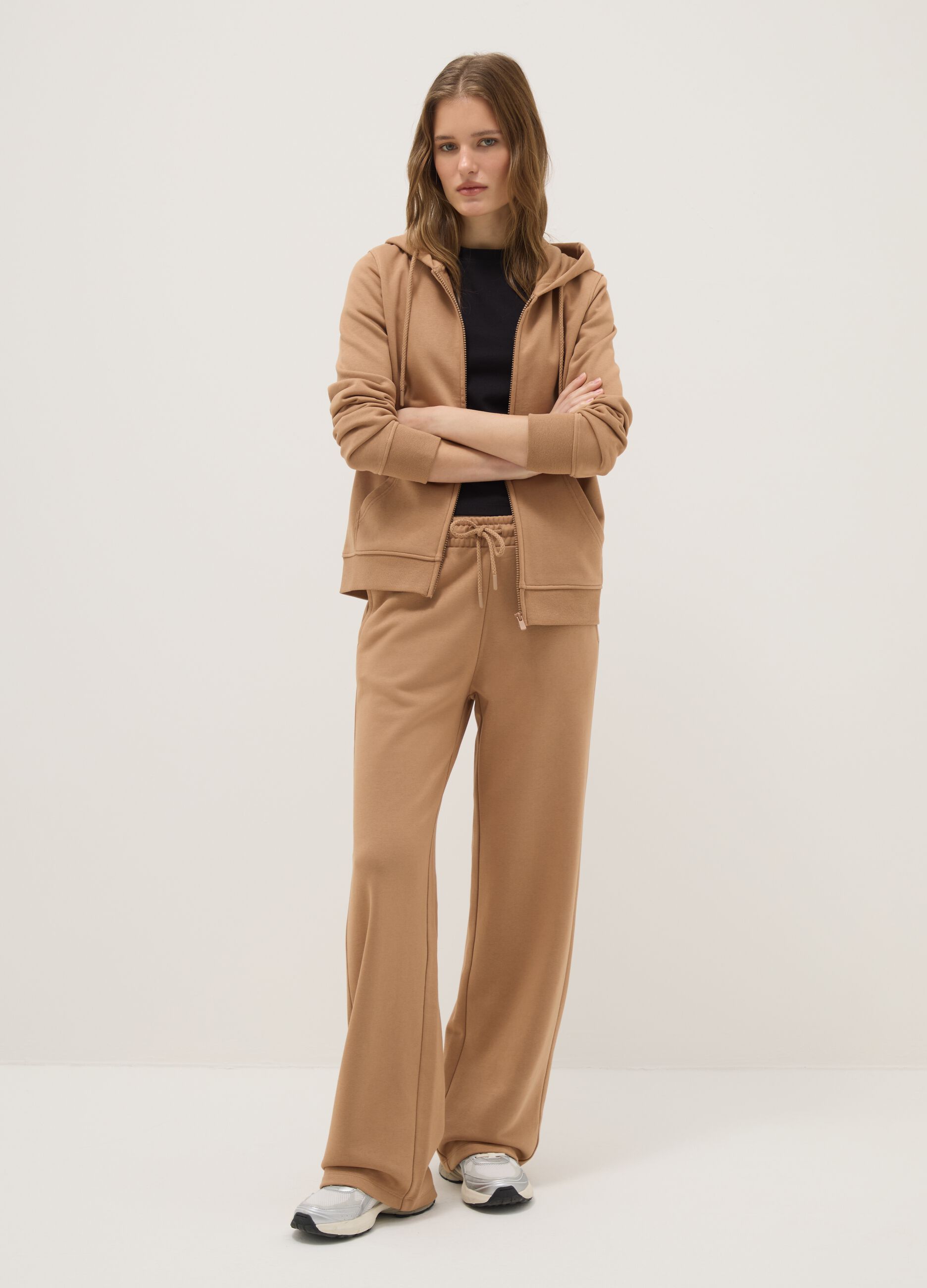 Brown cotton blend hoodie regular fit with zip
