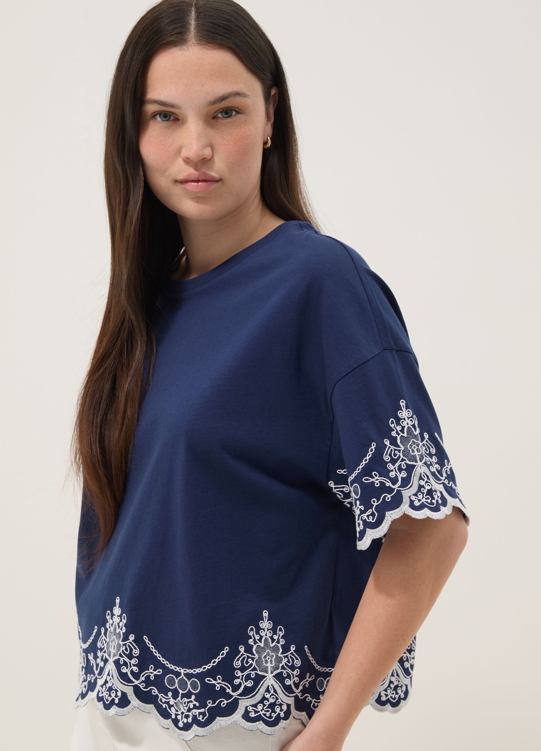 Blue pure cotton embroidered T-shirt, regular fit