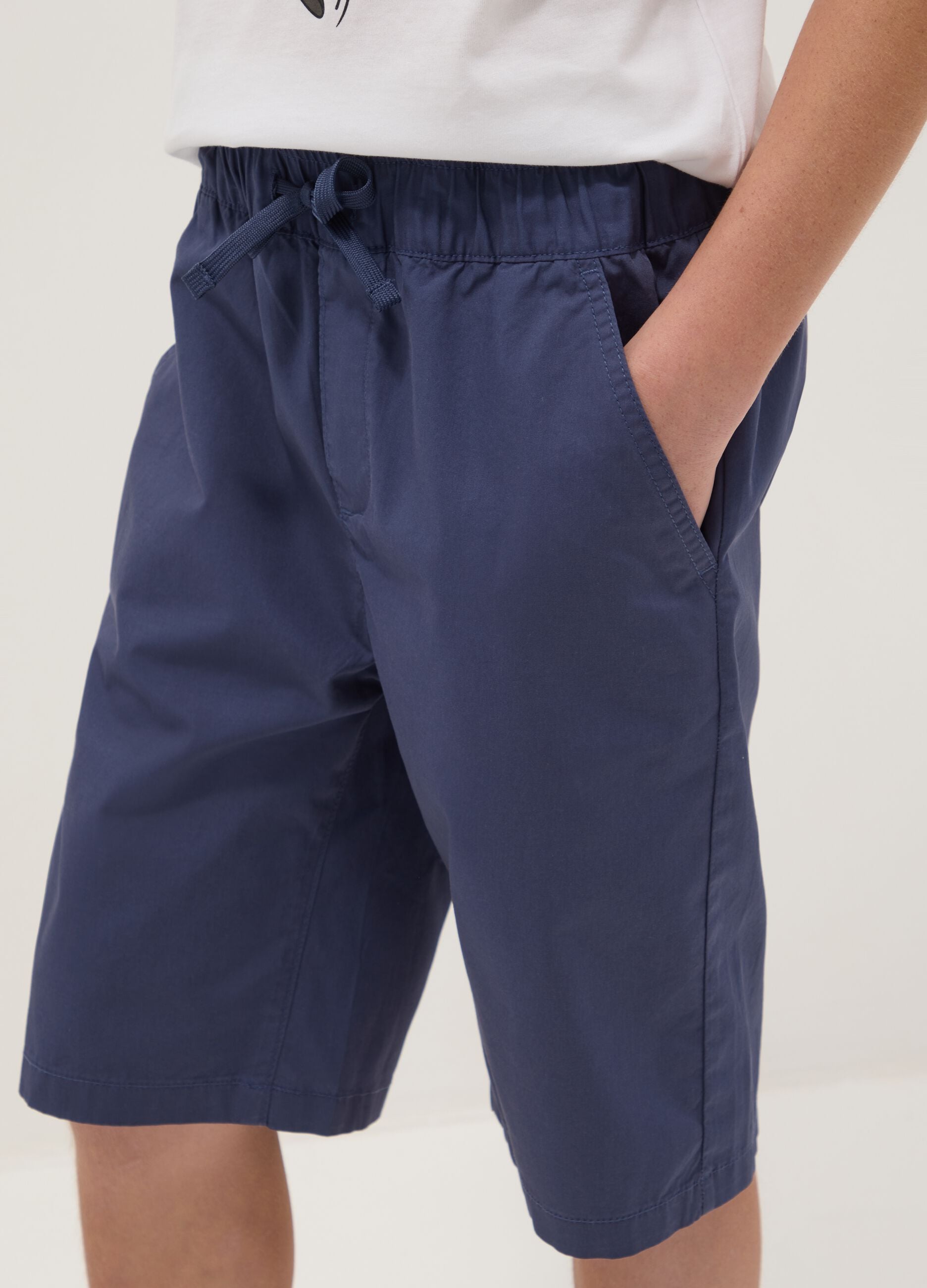Shorts blu in puro cotone con vita elasticizzata regular fit