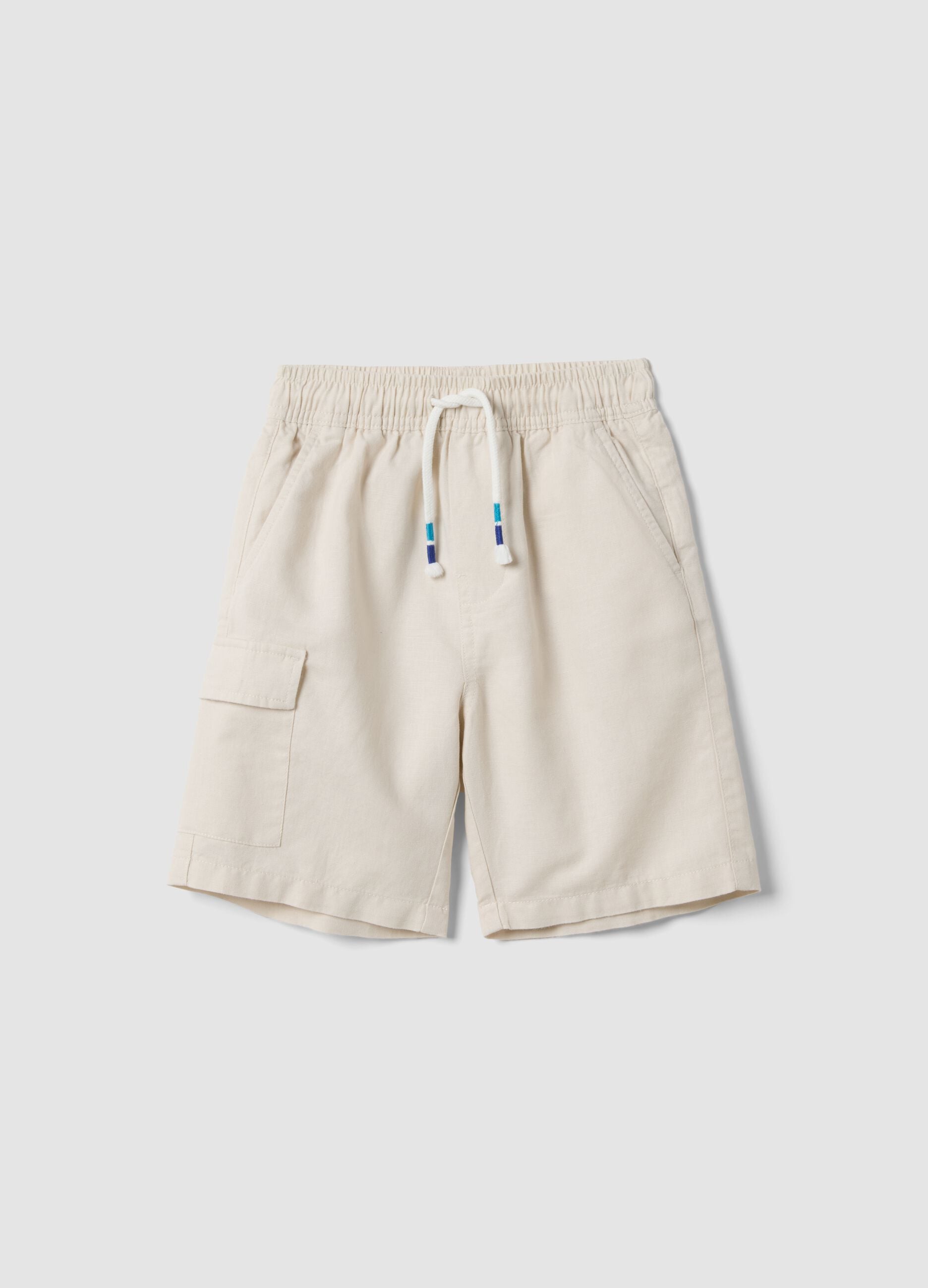 White linen-cotton blend shorts with elasticated waist, regular fit