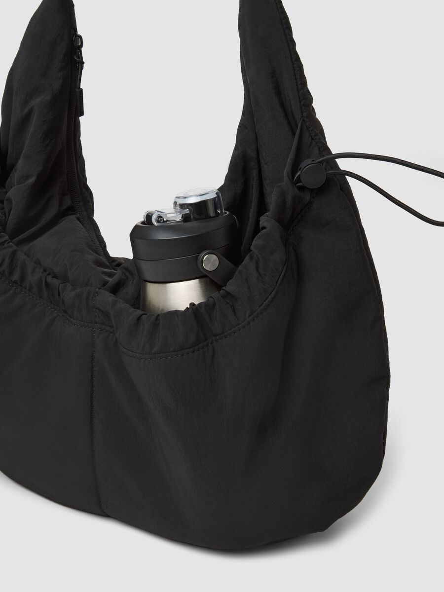 Borsa nera a spalla con tracolla regolabile ALTAVIA STUDIO_4