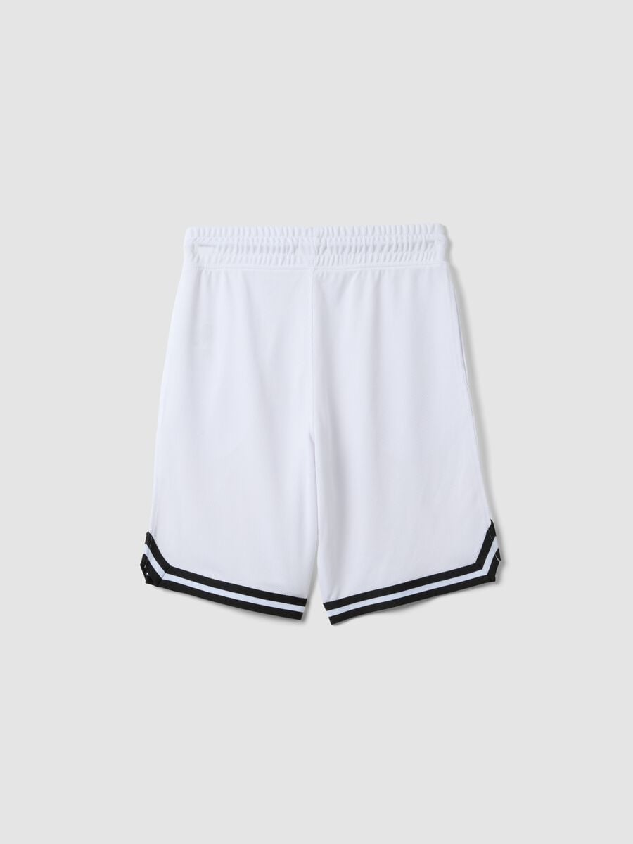 White shorts with elasticated waist_4
