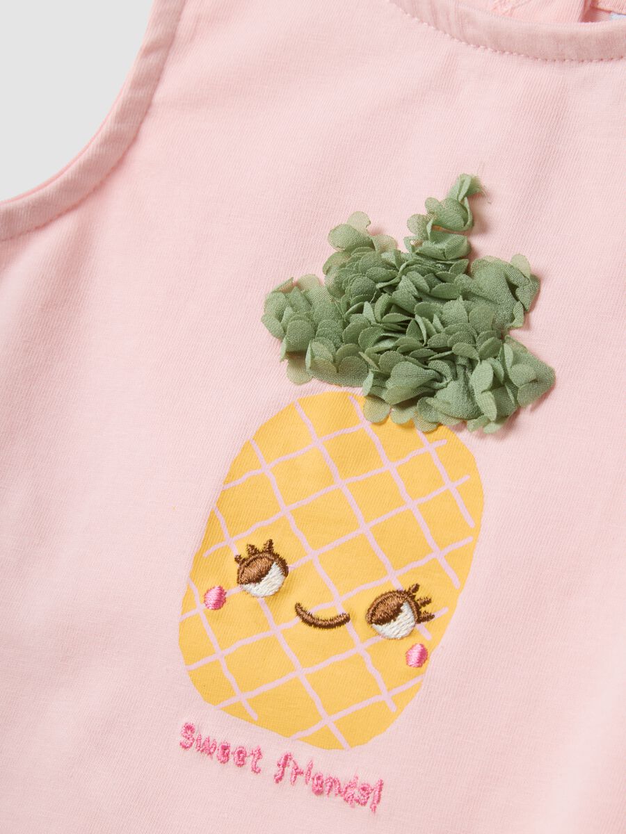 Pink stretch cotton fitted vest top with print and applique for baby girl_3