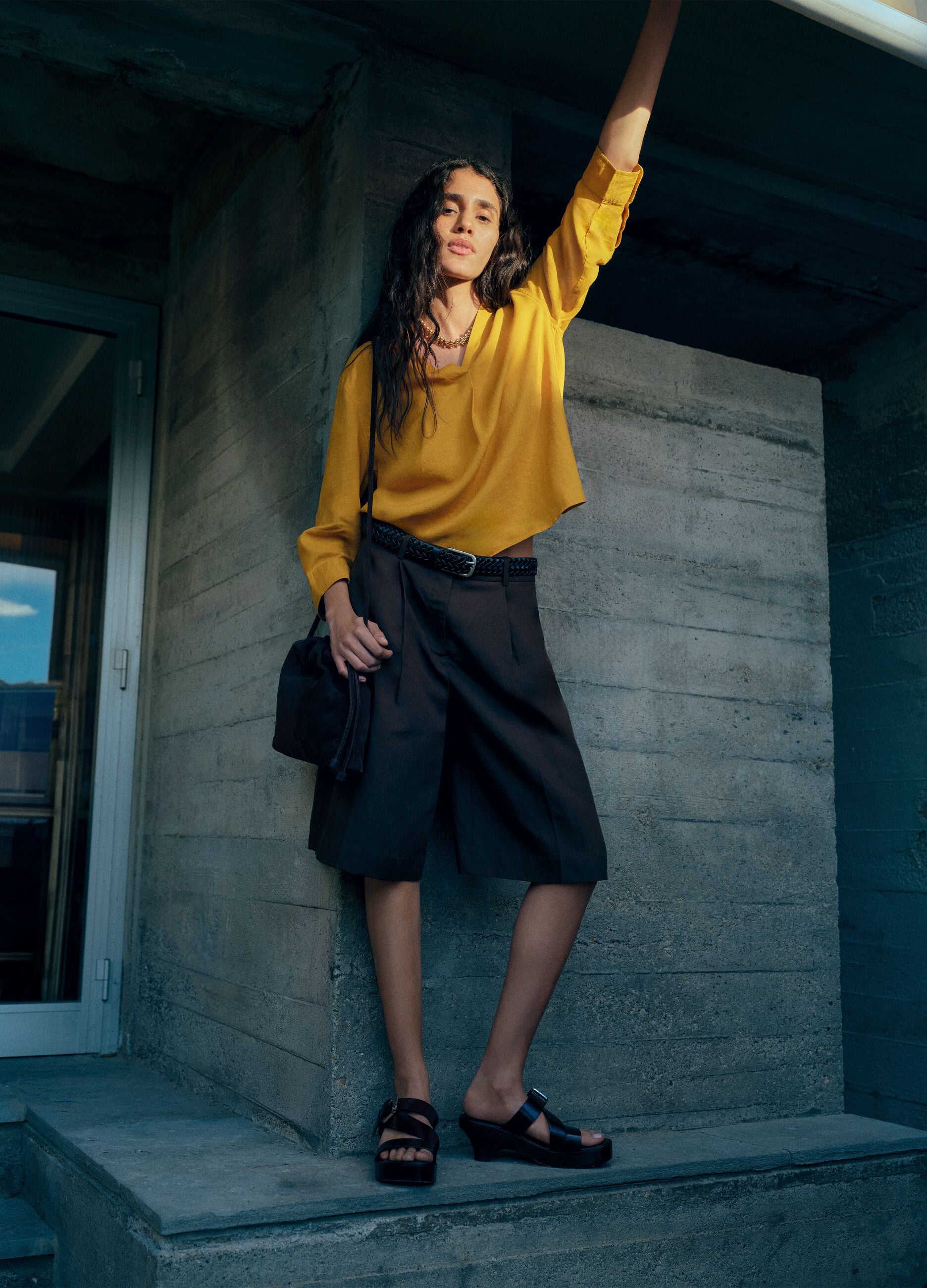Yellow linen and viscose blend regular-fit shirt with V-neck