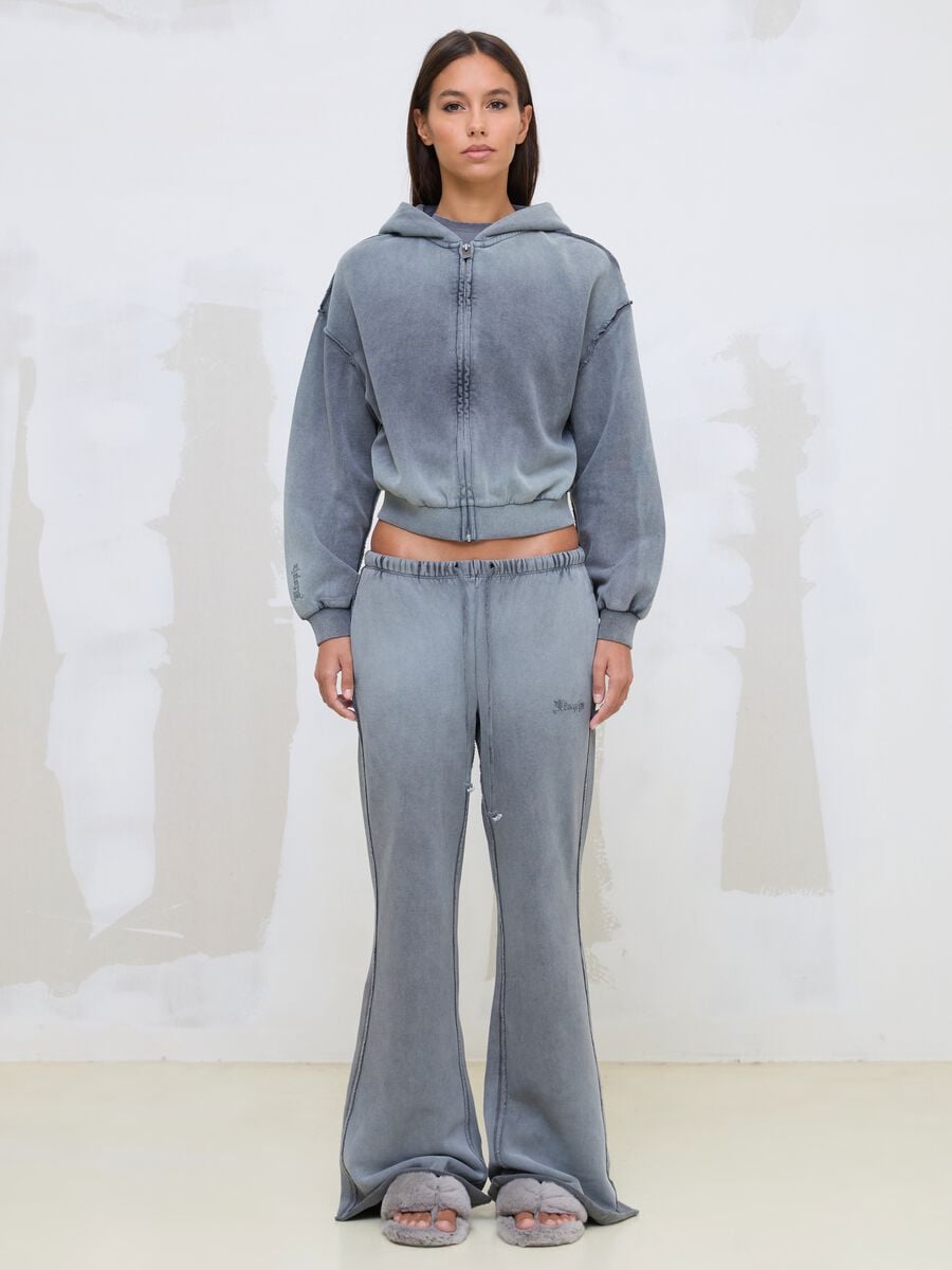 Sun-Faded Full-Zip Hoodie in Vintage Grey_3