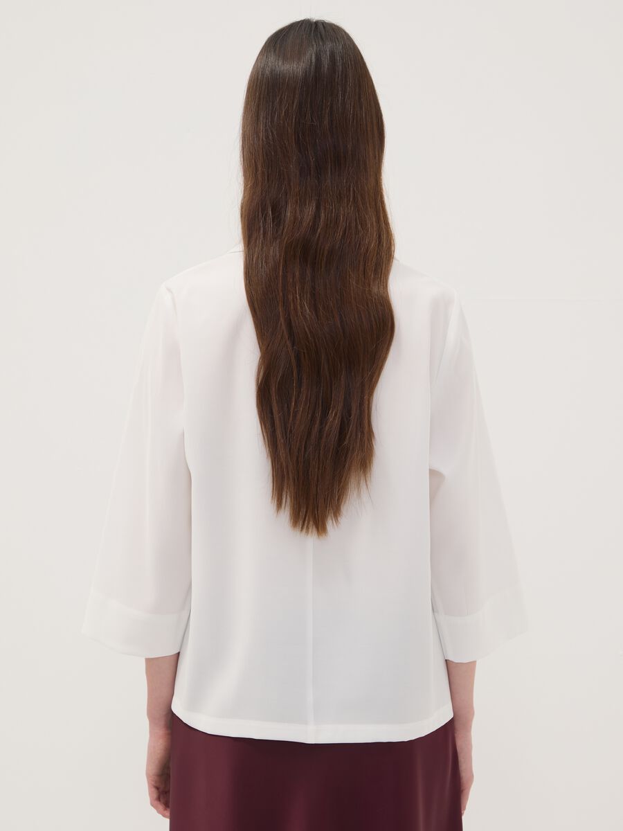 White viscose-blend shirt with classic collar_3