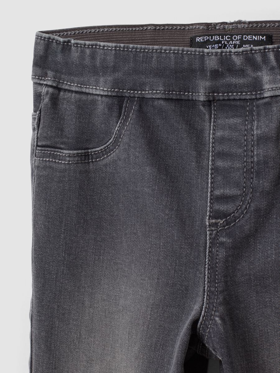 Girls&rsquo; grey flared jeggings in stretchy cotton-viscose blend_2