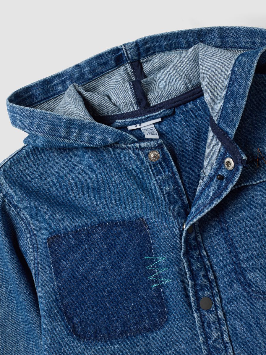Blue denim shacket with hood in cotton and viscose blend for boys_3