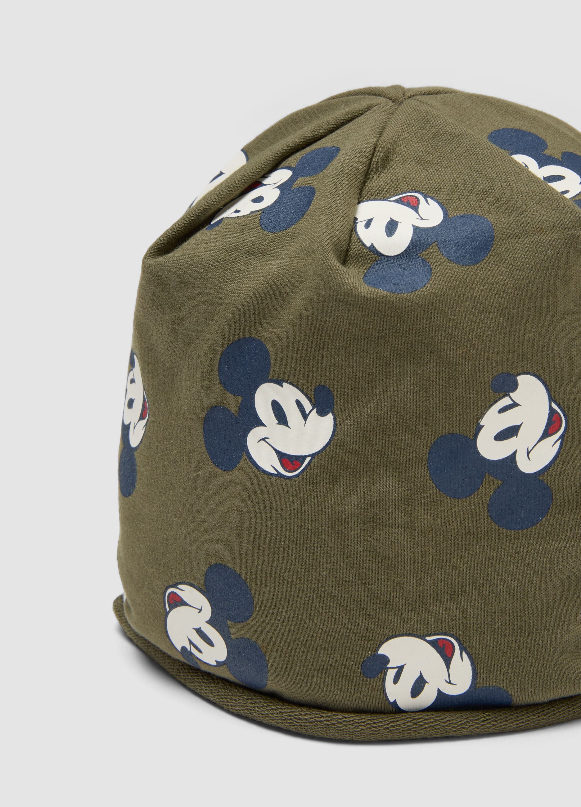 Green stretchy organic cotton hat with Mickey print for baby boy