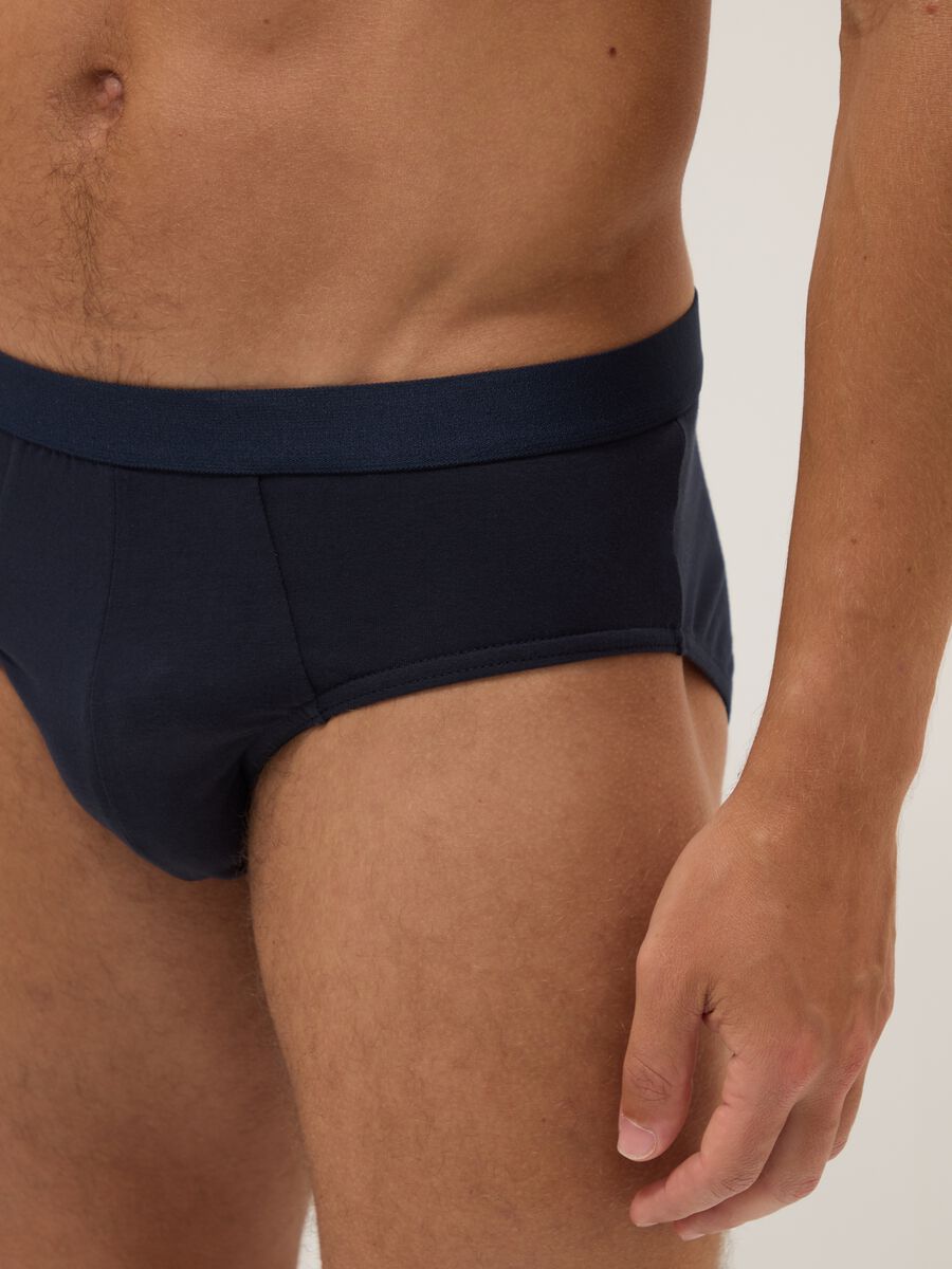 3-pack of blue organic cotton briefs_3