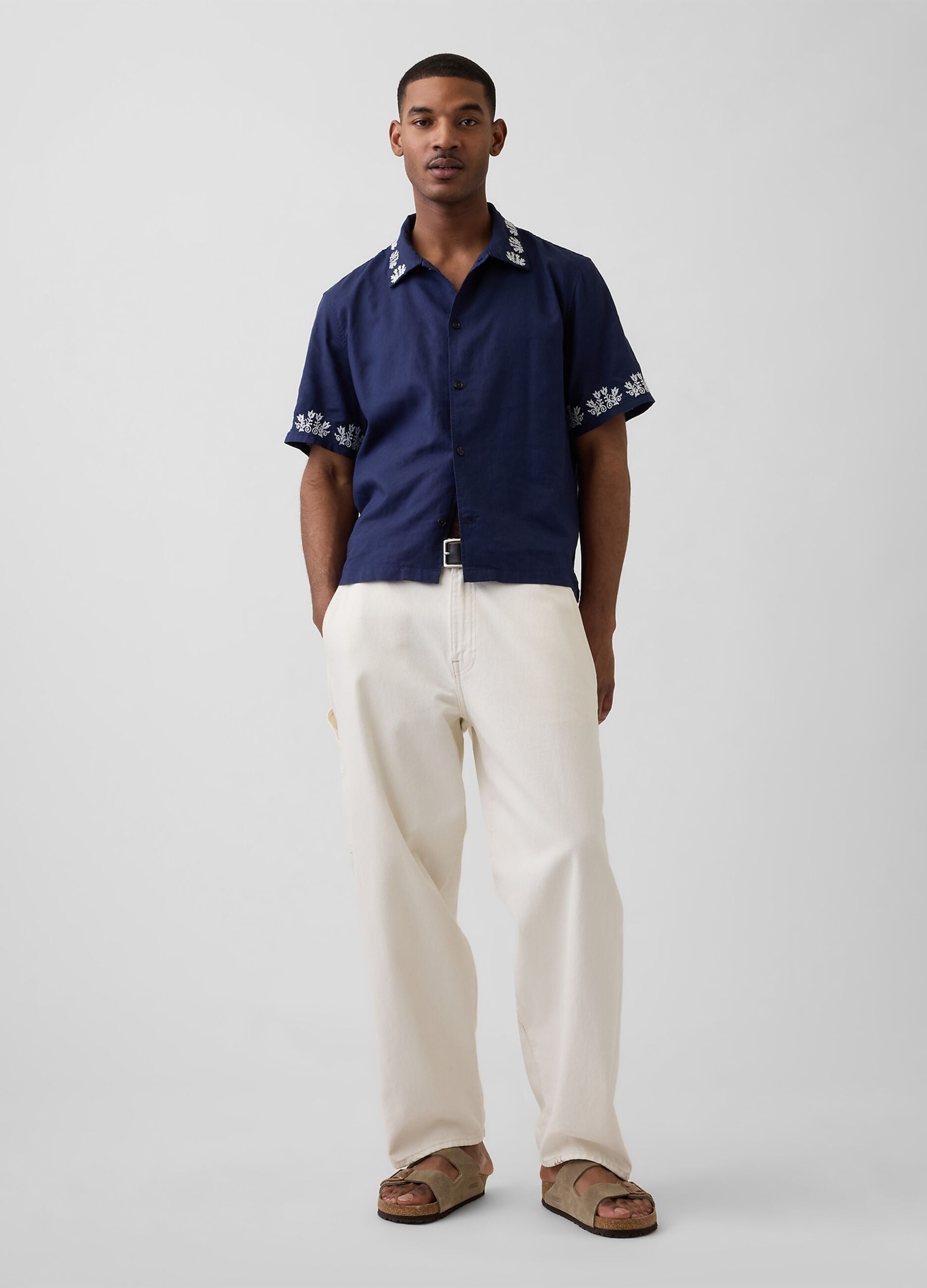 Linen and cotton blend shirt with embroidery