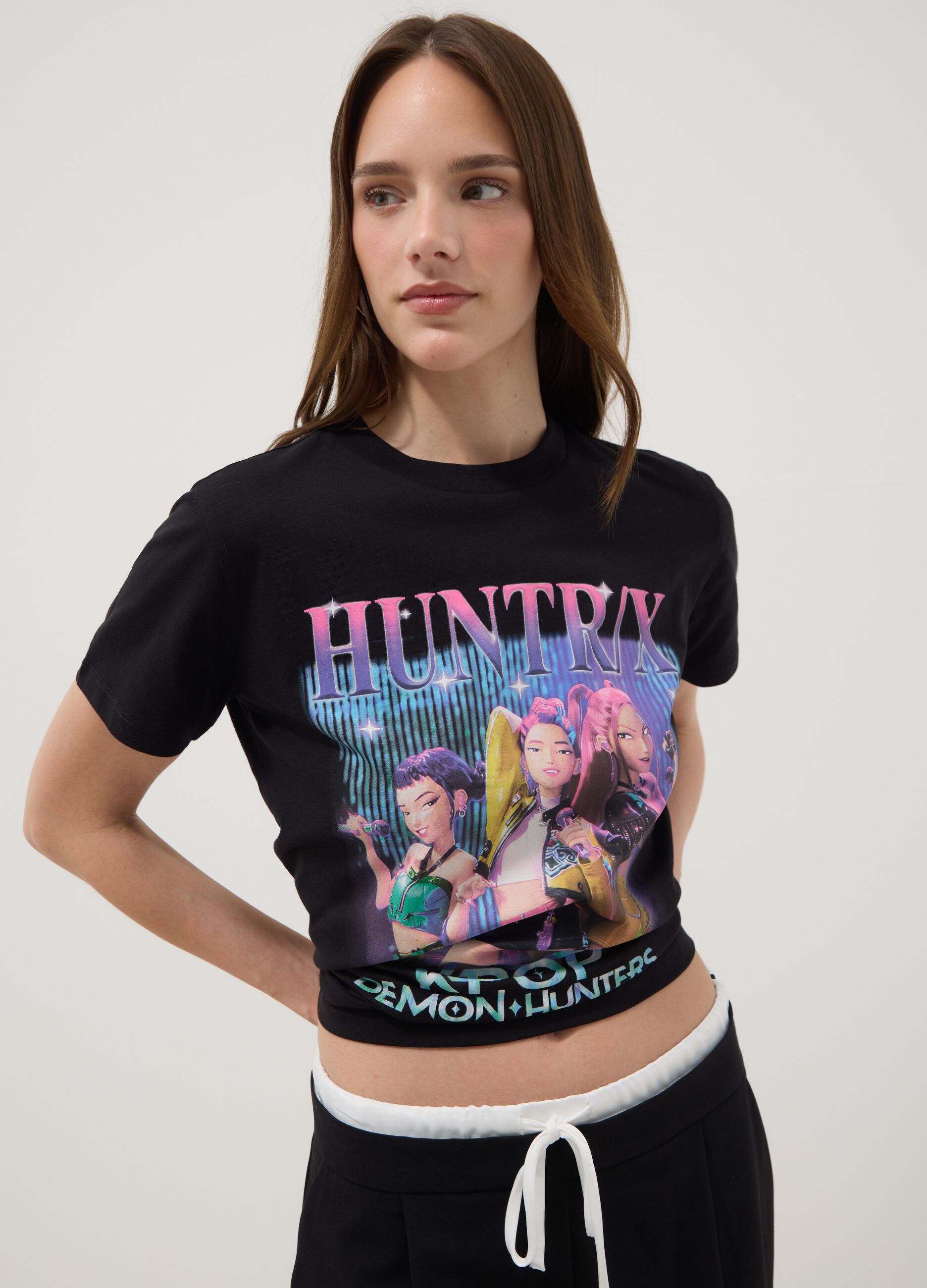Black pure cotton T-shirt with K-Pop Demon Hunter print, regular fit