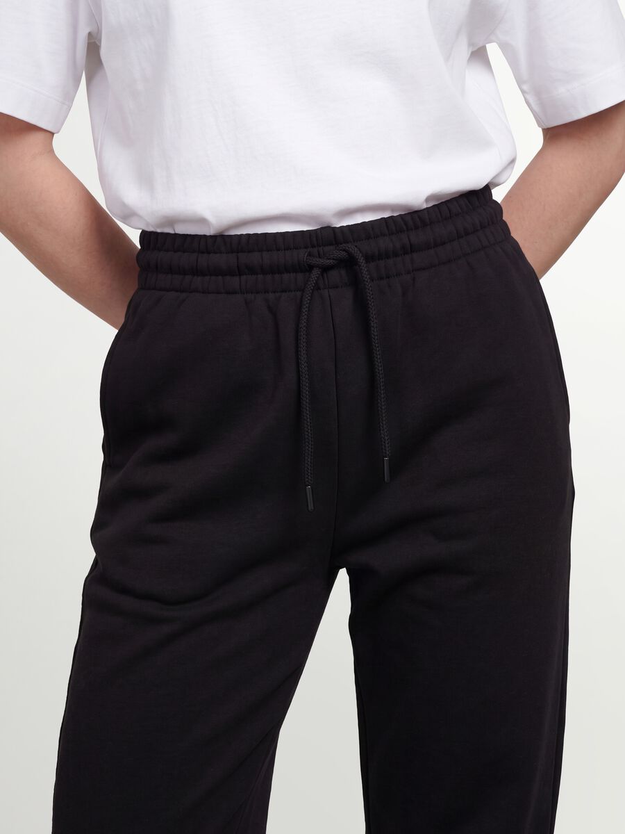 Black cotton-blend joggers with elasticated waist, regular fit_1